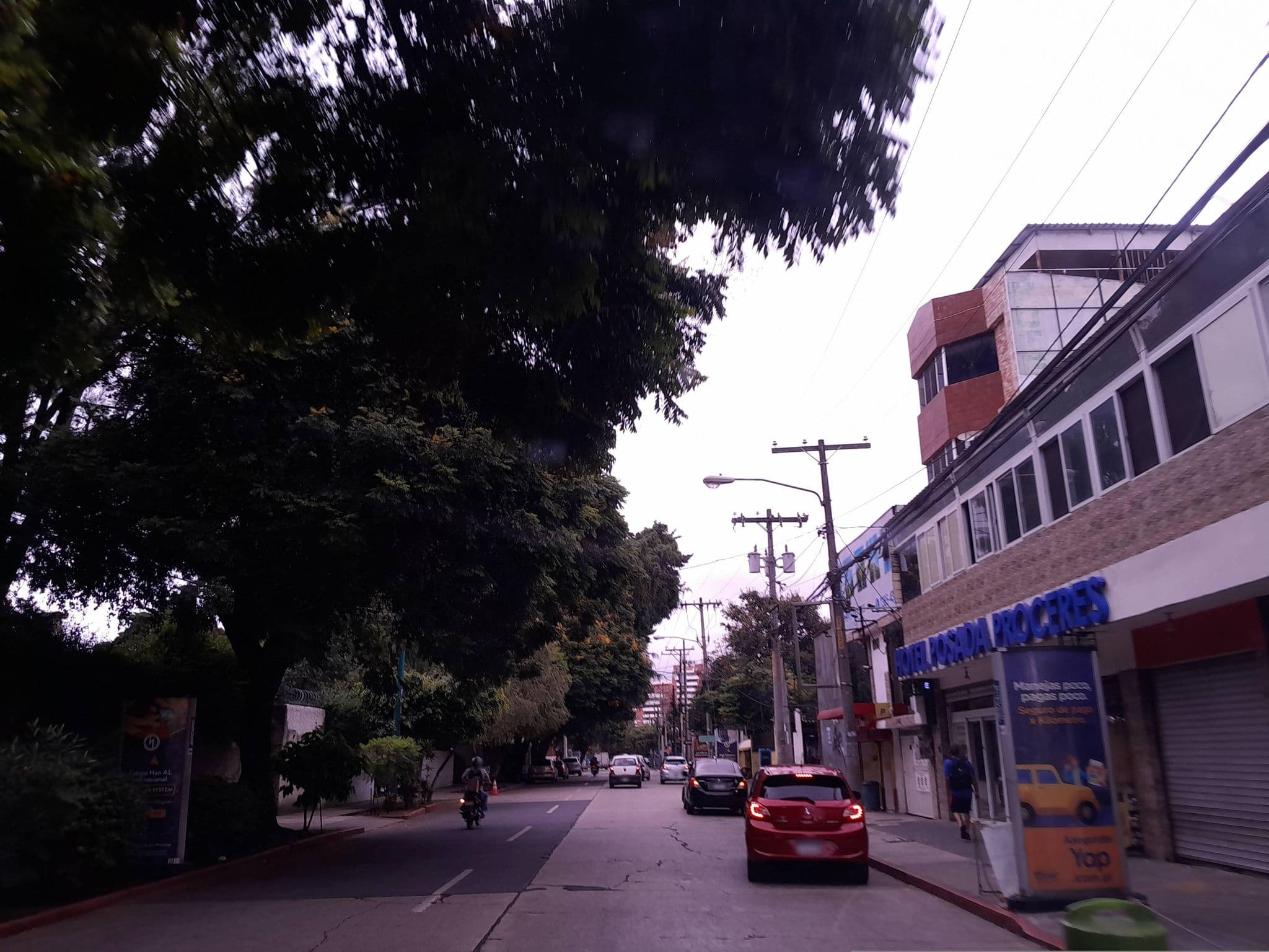 Street view near Hotel Time Watch, Santa Catarina Pinula — © ing_telefono_1 (CC BY-SA · Mapillary)