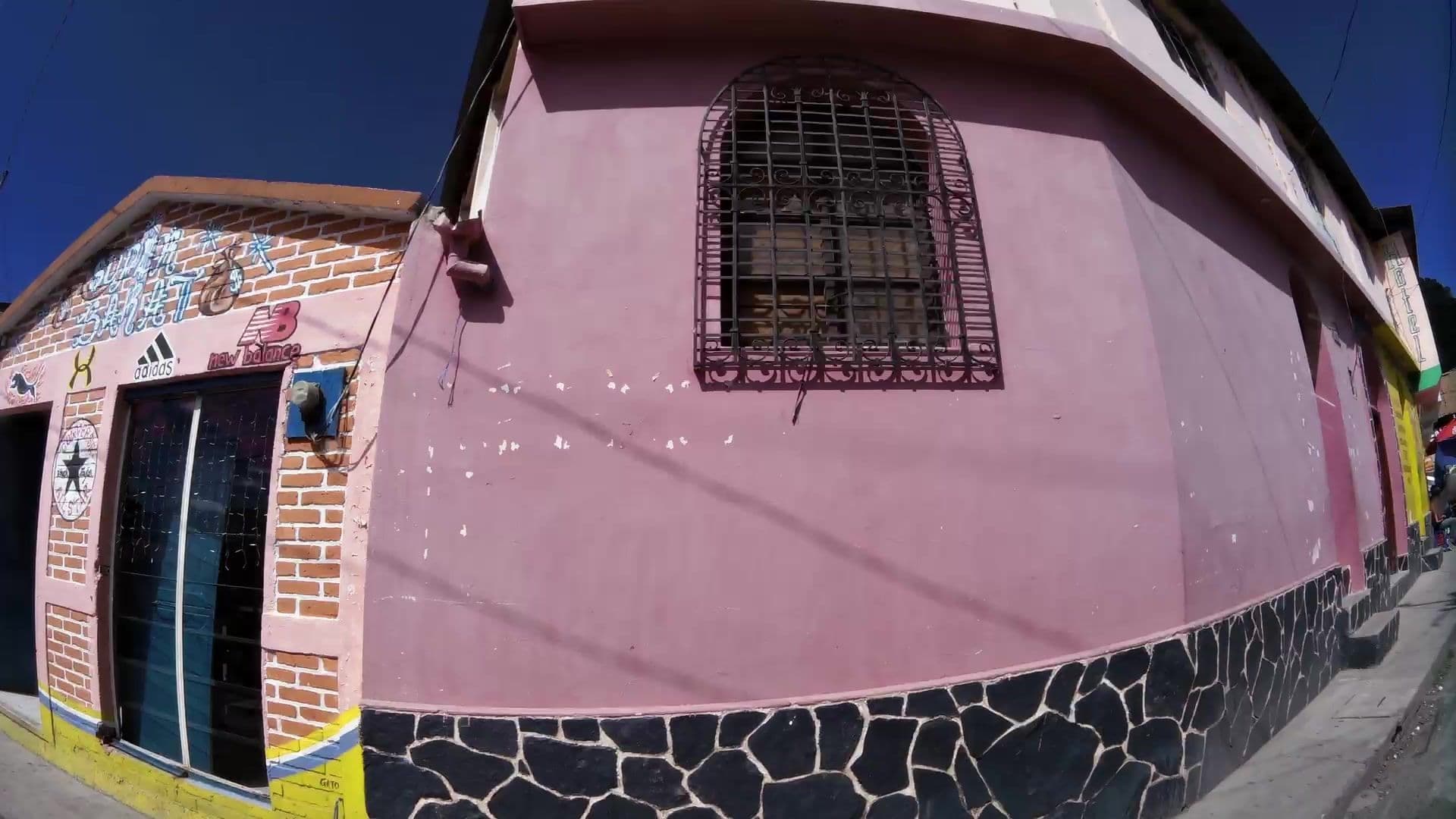 Street view near Hotel Maua-Kanek, Panajachel — © kaartcam (CC BY-SA · Mapillary)
