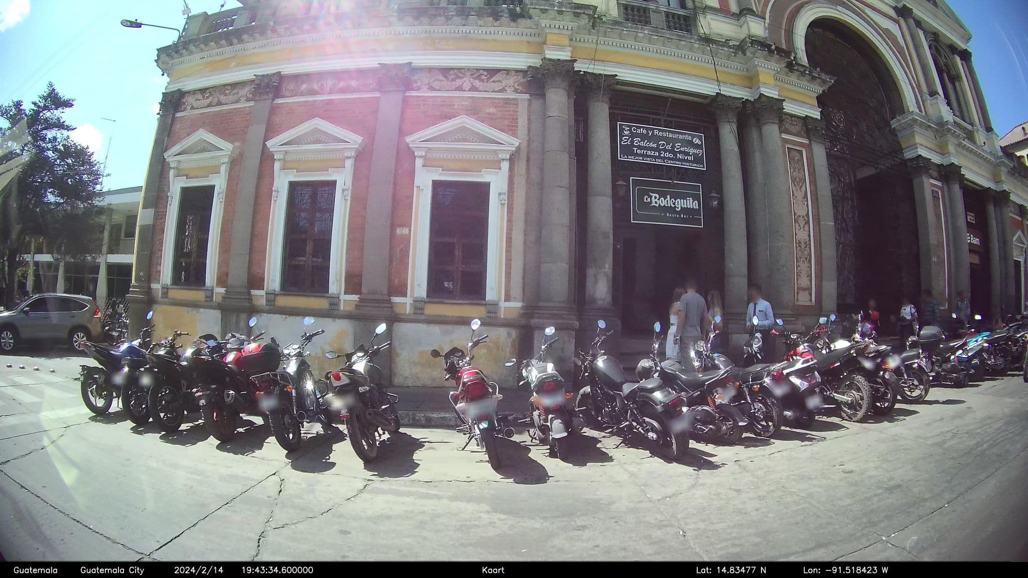 Street view near Casa Nativos, Quetzaltenango — © kaart_1 (CC BY-SA · Mapillary)