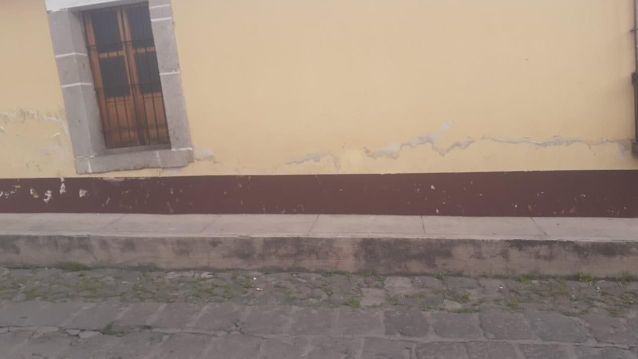 Street view near Vlanka Host House, Quetzaltenango — © julioBaten (CC BY-SA · Mapillary)