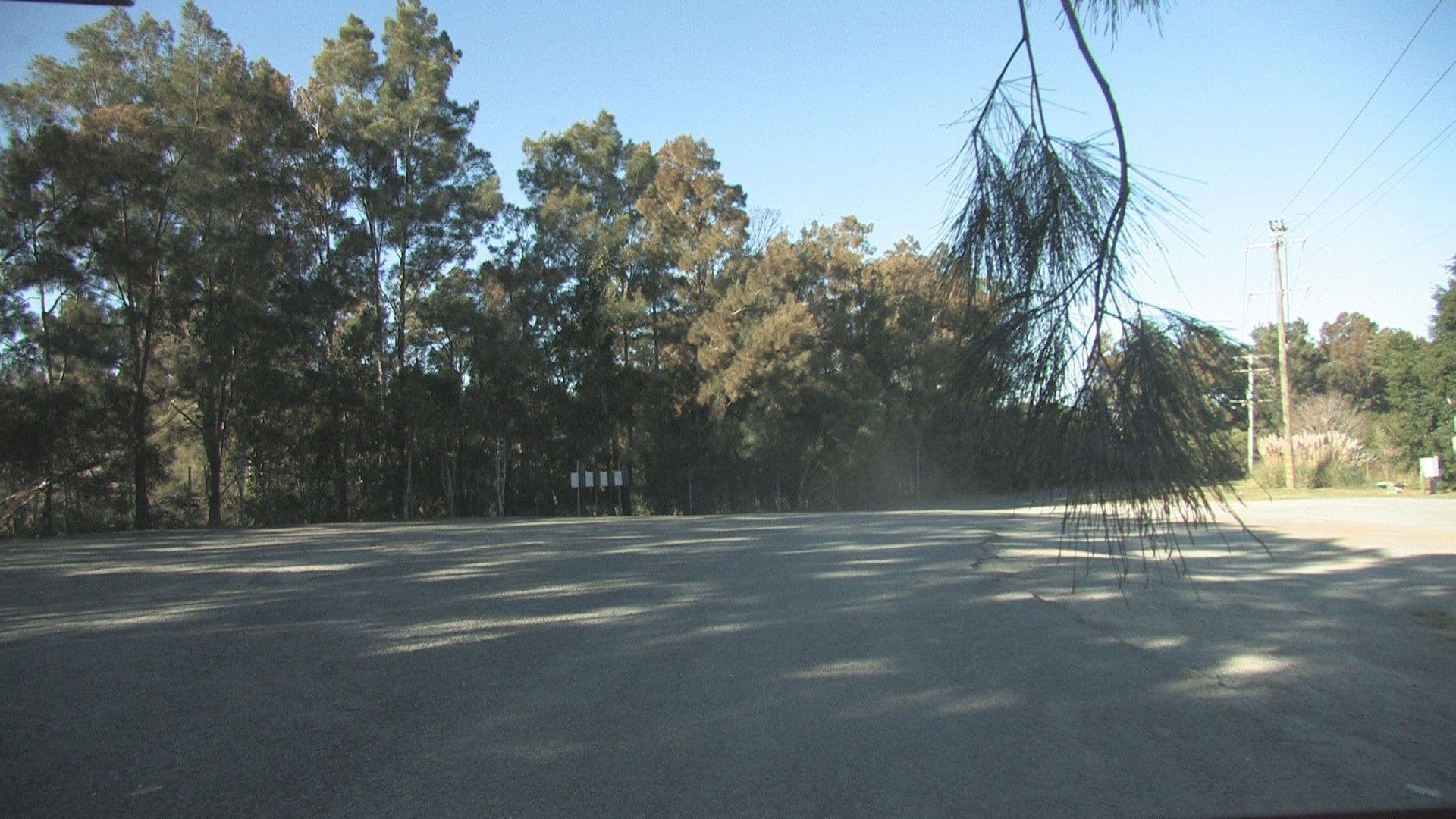 Street view near Hugh Muntz Campground, Yatala — © roadassets (CC BY-SA · Mapillary)