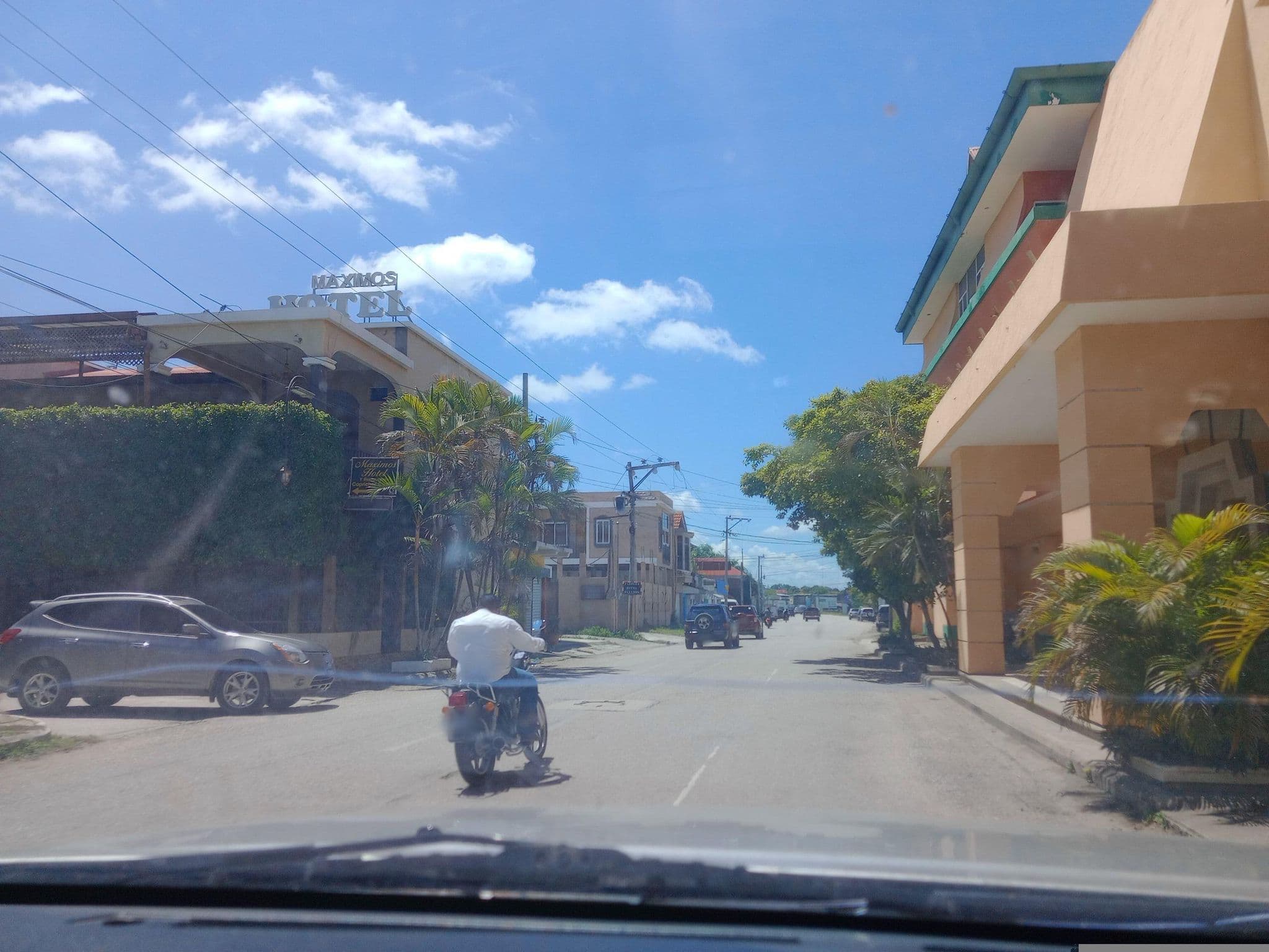 Street view near Petén Espléndido, Flores — © ingetelca_telefono_6 (CC BY-SA · Mapillary)