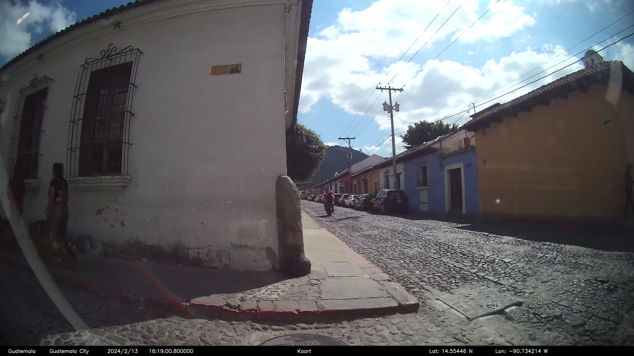 Street view near Hostal Antigua, Antigua Guatemala — © kaart_2 (CC BY-SA · Mapillary)
