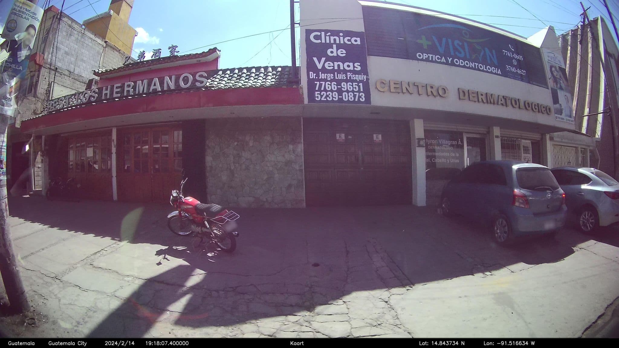 Street view near Los Ángeles Hotel, Quetzaltenango — © kaart_2 (CC BY-SA · Mapillary)