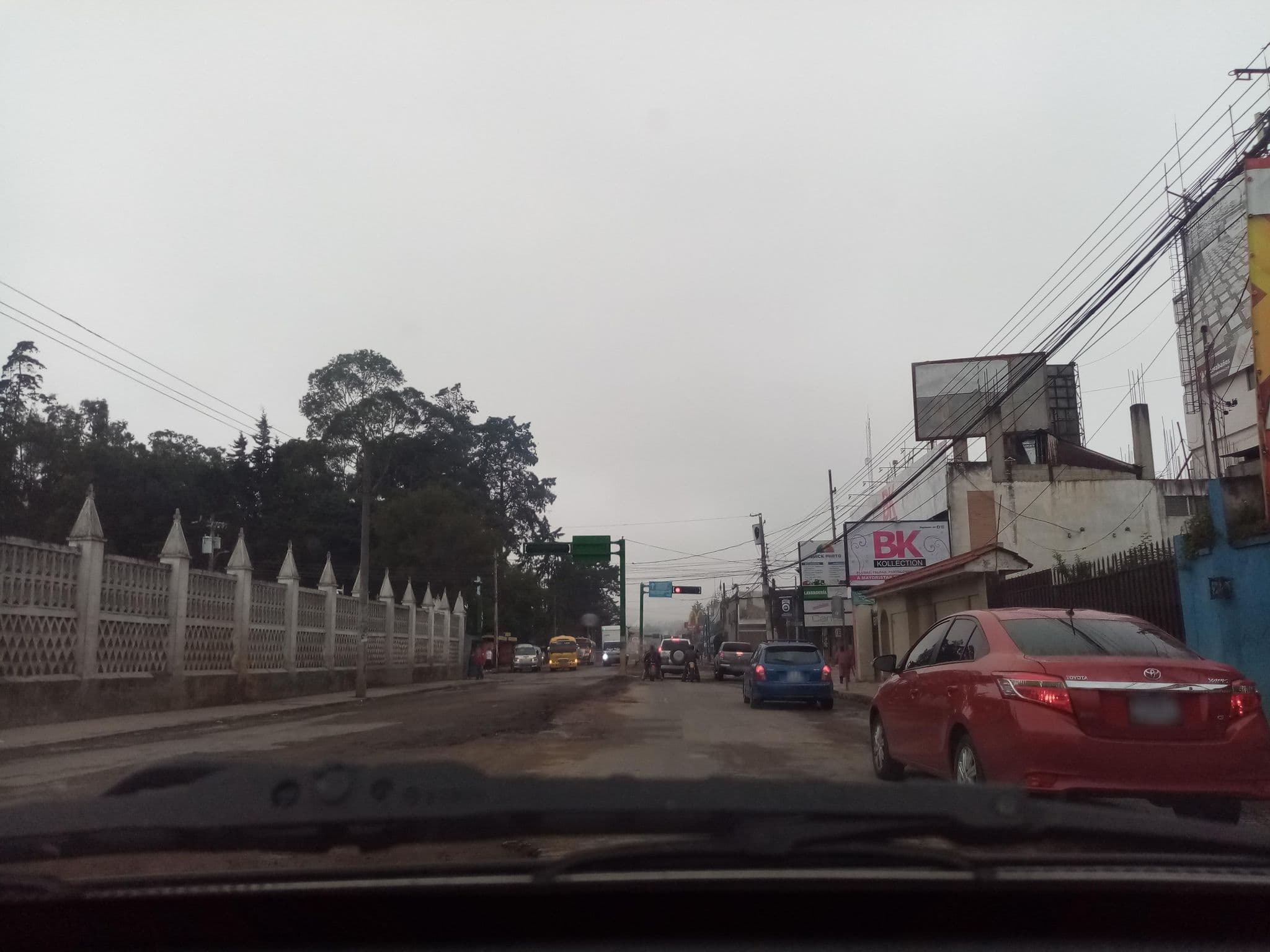 Street view near Hotel Lerry Colonial, Quetzaltenango — © Linda_28 (CC BY-SA · Mapillary)