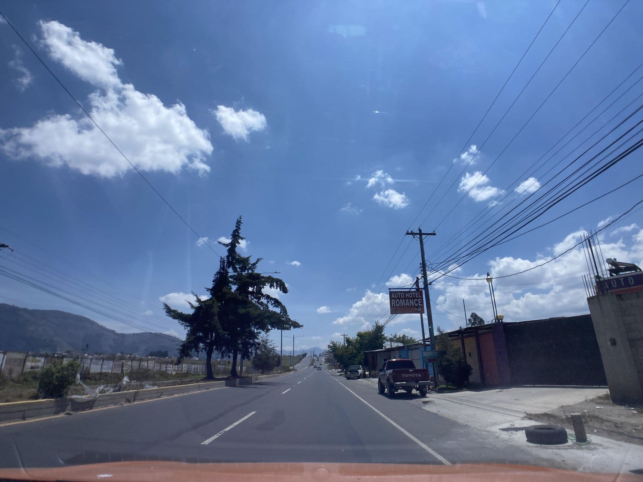 Street view near Auto Hotel Romance, Quetzaltenango — © jaas (CC BY-SA · Mapillary)