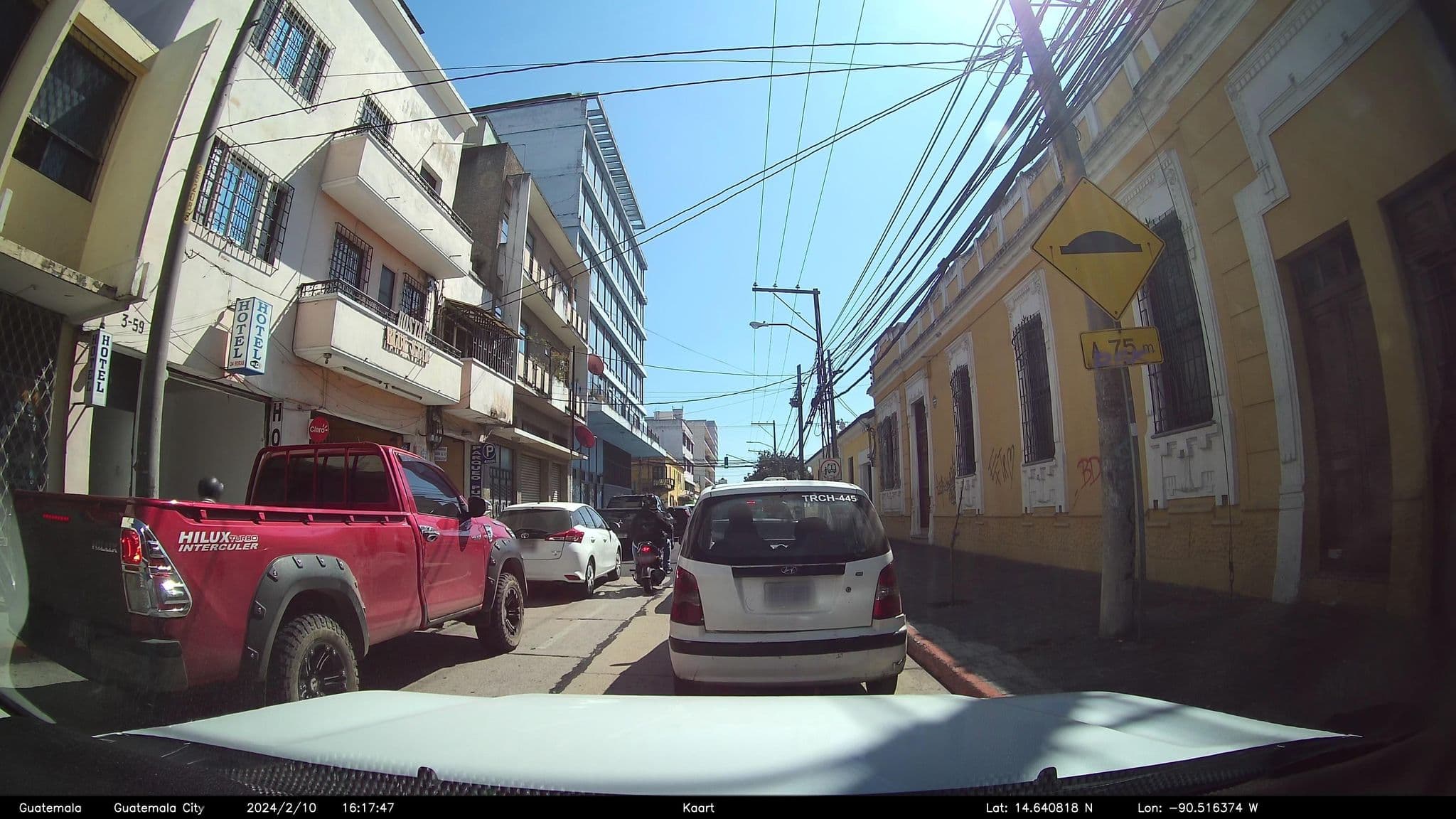 Street view near Blue Star, Guatemala City — © kaart_2 (CC BY-SA · Mapillary)