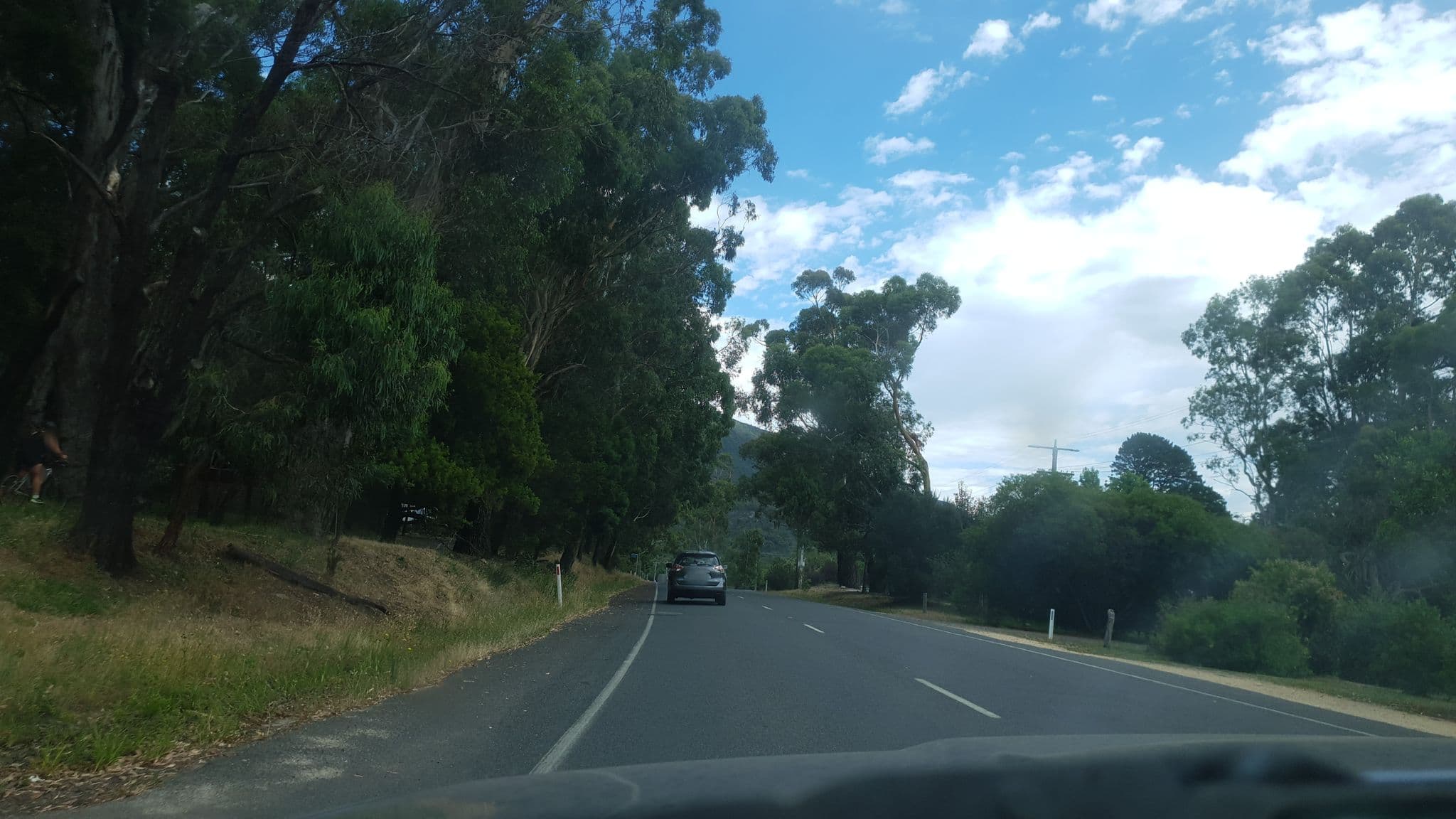 Street view near Golton on the Gap, Stawell — © tonyf1 (CC BY-SA · Mapillary)