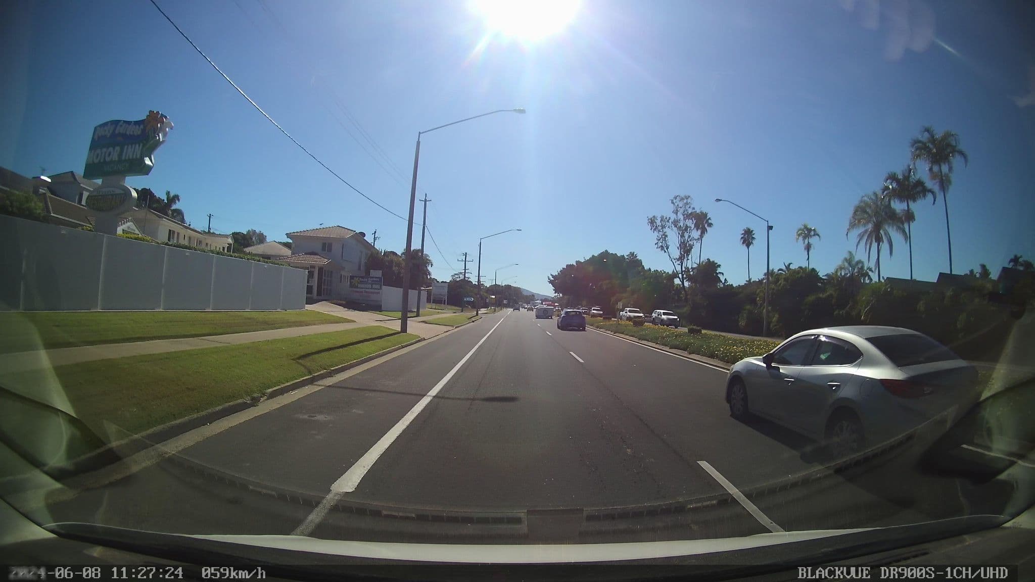 Street view near Rocky Gardens Motor Inn, Allenstown — © bob3bob3 (CC BY-SA · Mapillary)