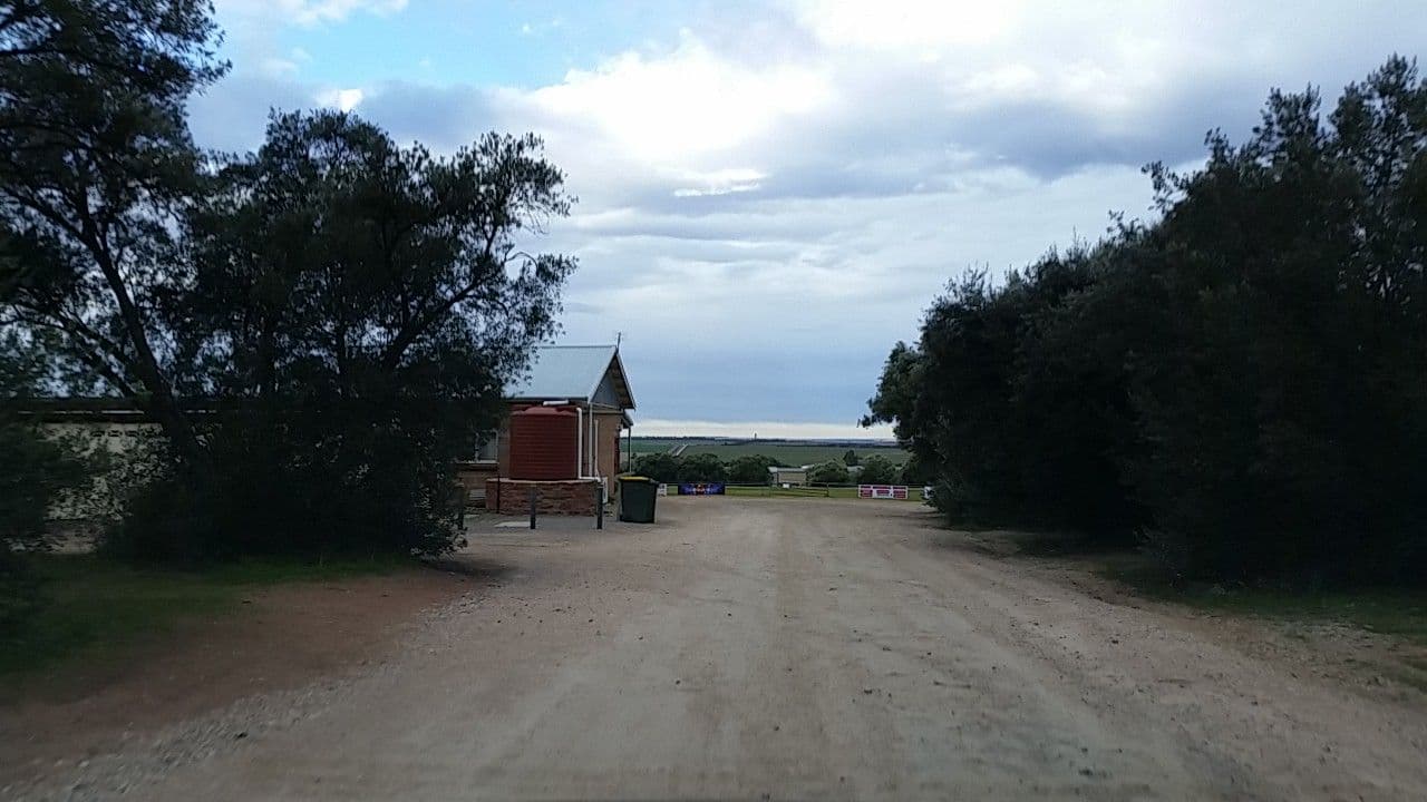 Street view near Palmer Cricket Ground Camping, Mannum — © didz (CC BY-SA · Mapillary)
