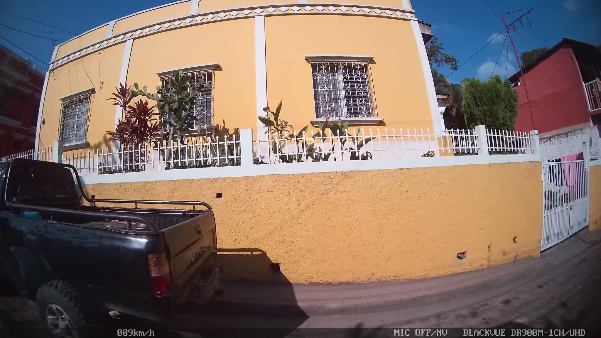 Street view near hostel berakah, Copán Ruinas — © kaart_4 (CC BY-SA · Mapillary)