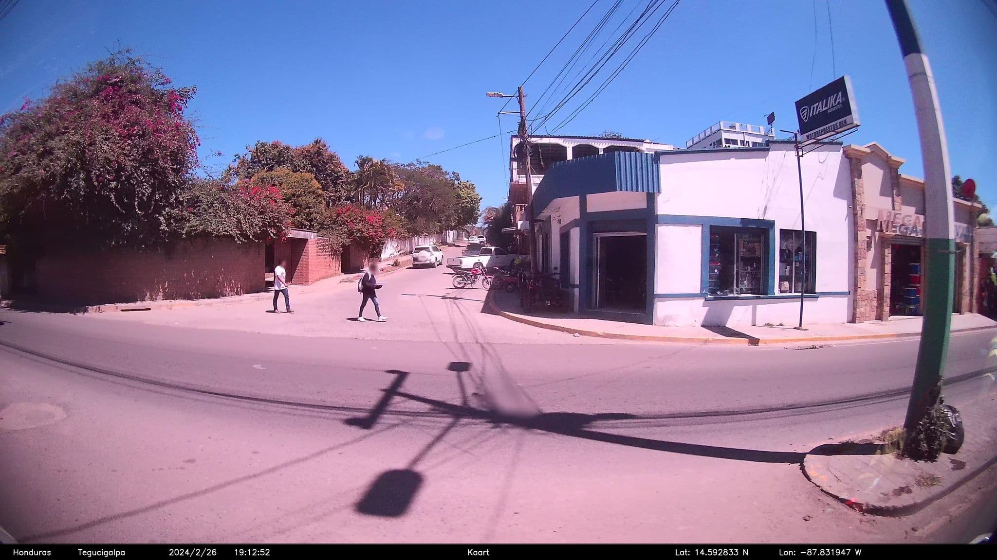 Street view near Hotel Vuestra Casa, Siguatepeque — © kaart_4 (CC BY-SA · Mapillary)
