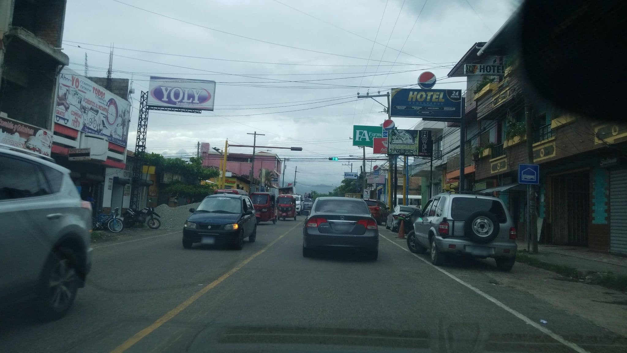 Street view near Mini Hotel y Comedor Lily, Nueva Ocotepeque — © Davidmejia7 (CC BY-SA · Mapillary)