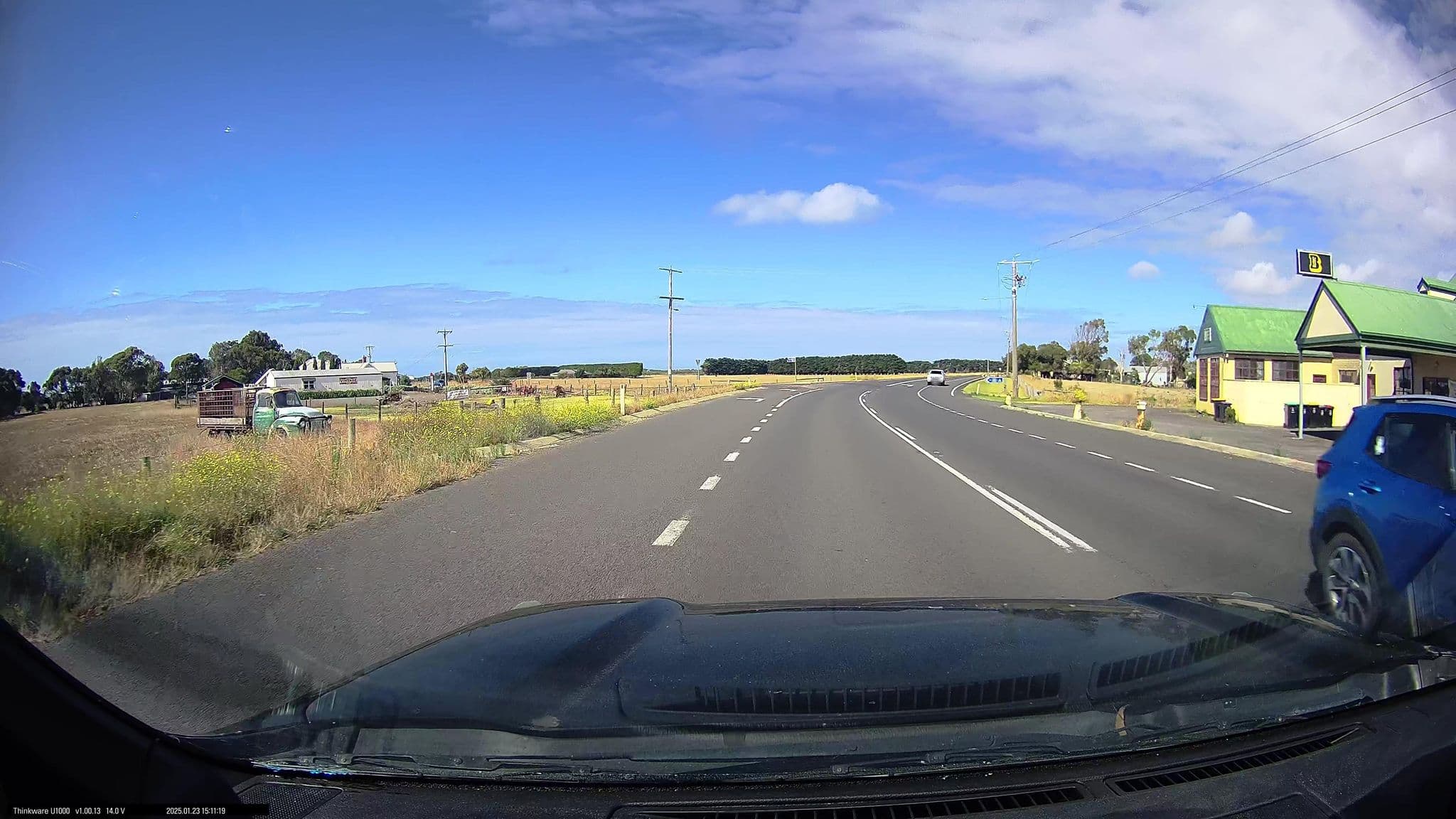 Street view near The Carleton Inn, Koroit — © maxim752 (CC BY-SA · Mapillary)