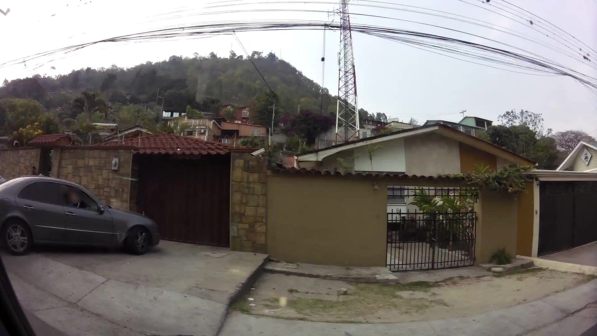 Street view near Hotel Picacho, Tegucigalpa — © kaartcam (CC BY-SA · Mapillary)