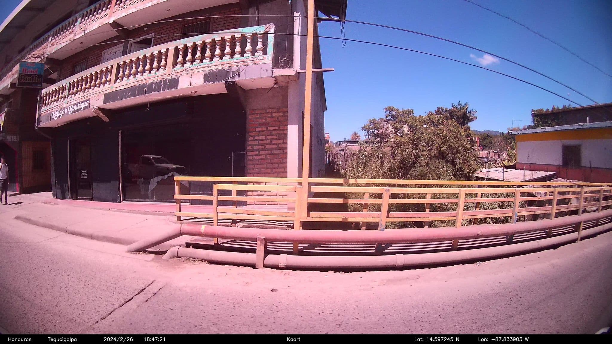 Street view near Hotel Vitelliu's, Siguatepeque — © kaart_4 (CC BY-SA · Mapillary)