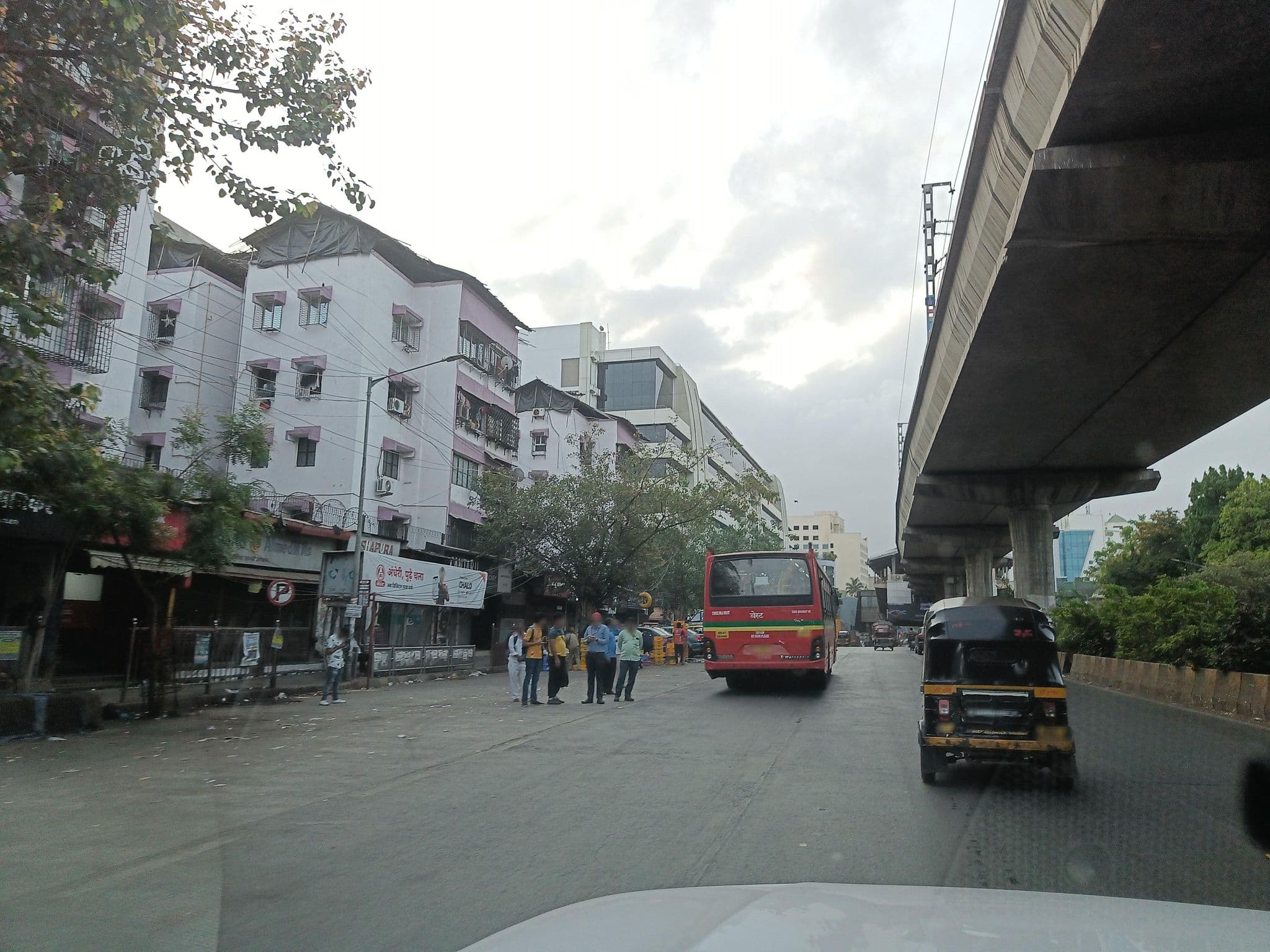 Street view near Sun n Sheel, Powai — © varunbhakhri (CC BY-SA · Mapillary)