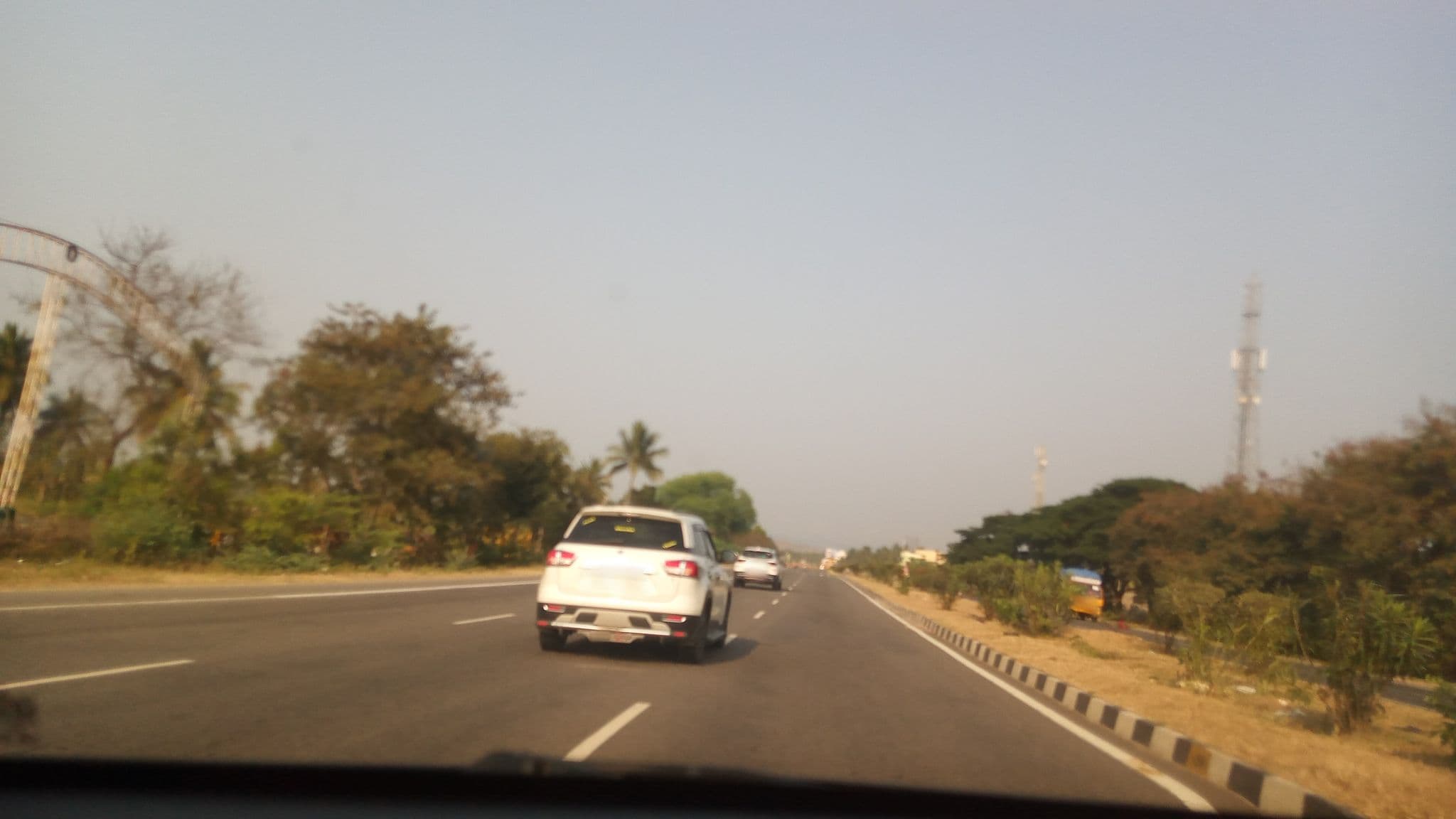 Street view near Motel Rosin, Ambur — © pradeepbv (CC BY-SA · Mapillary)