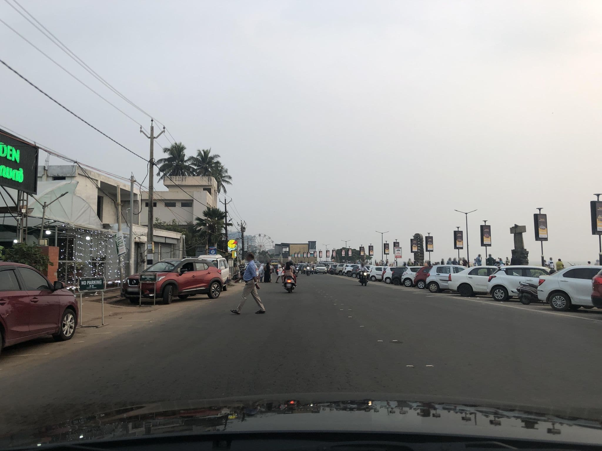 Street view near Beach Hotel, Kozhikode — © krshibu (CC BY-SA · Mapillary)