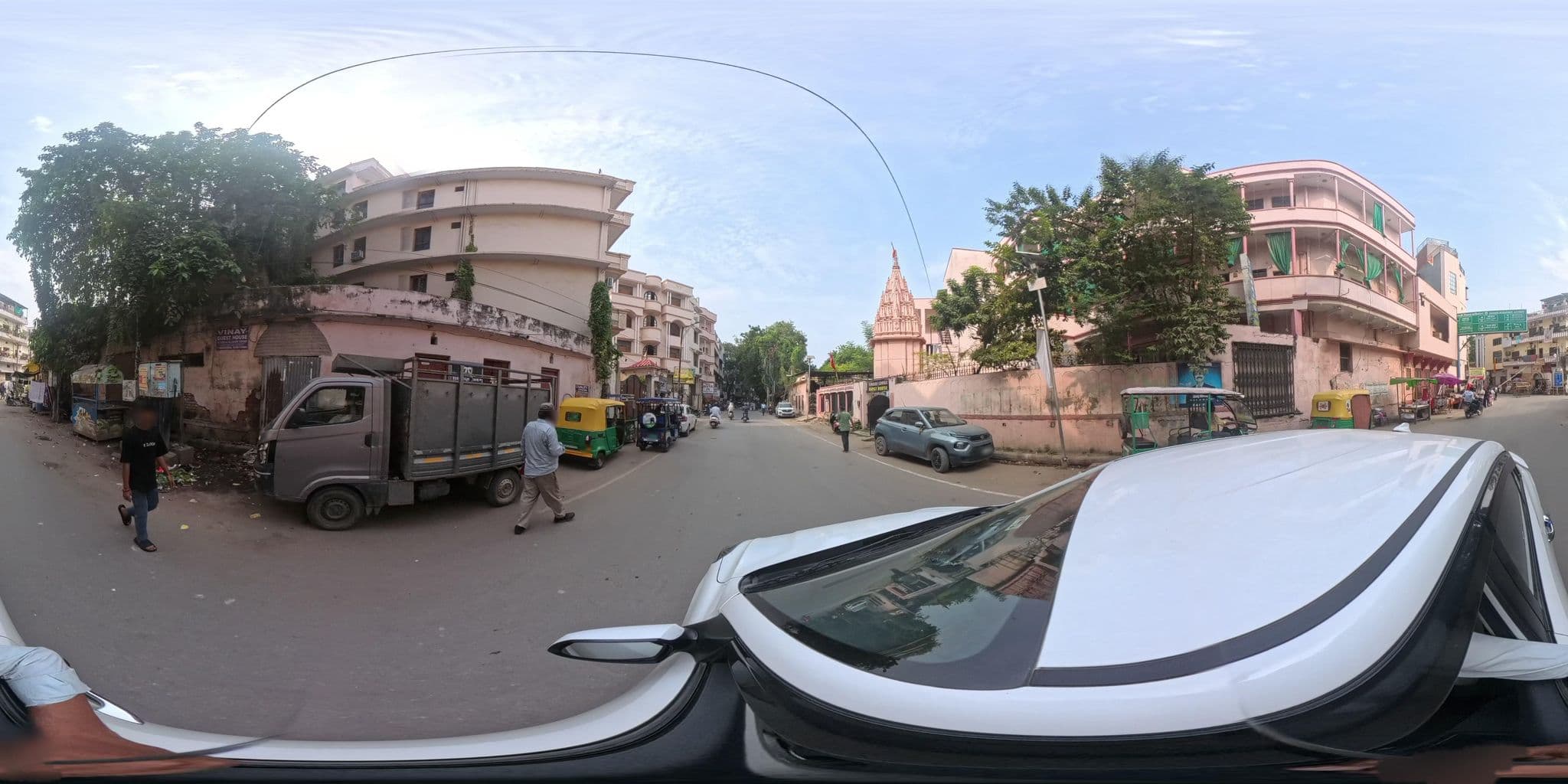 Street view near Divya Hotel, Varanasi