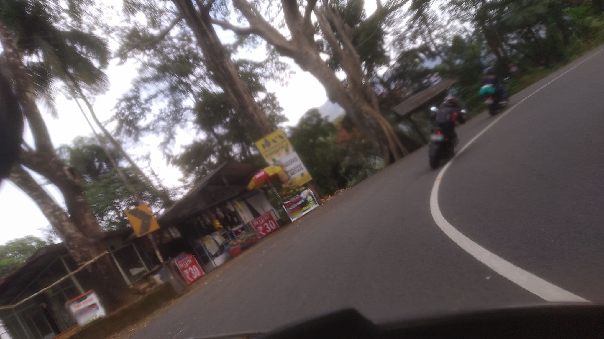 Street view near Malabar Palace, Kuttampuzha — © jothishbabu (CC BY-SA · Mapillary)