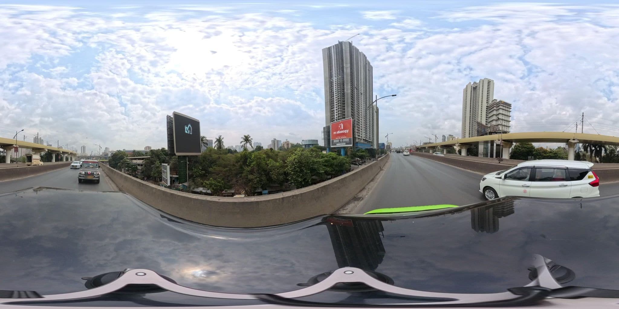 Street view near Hotel Capitol, Thāne — © skysign (CC BY-SA · Mapillary)