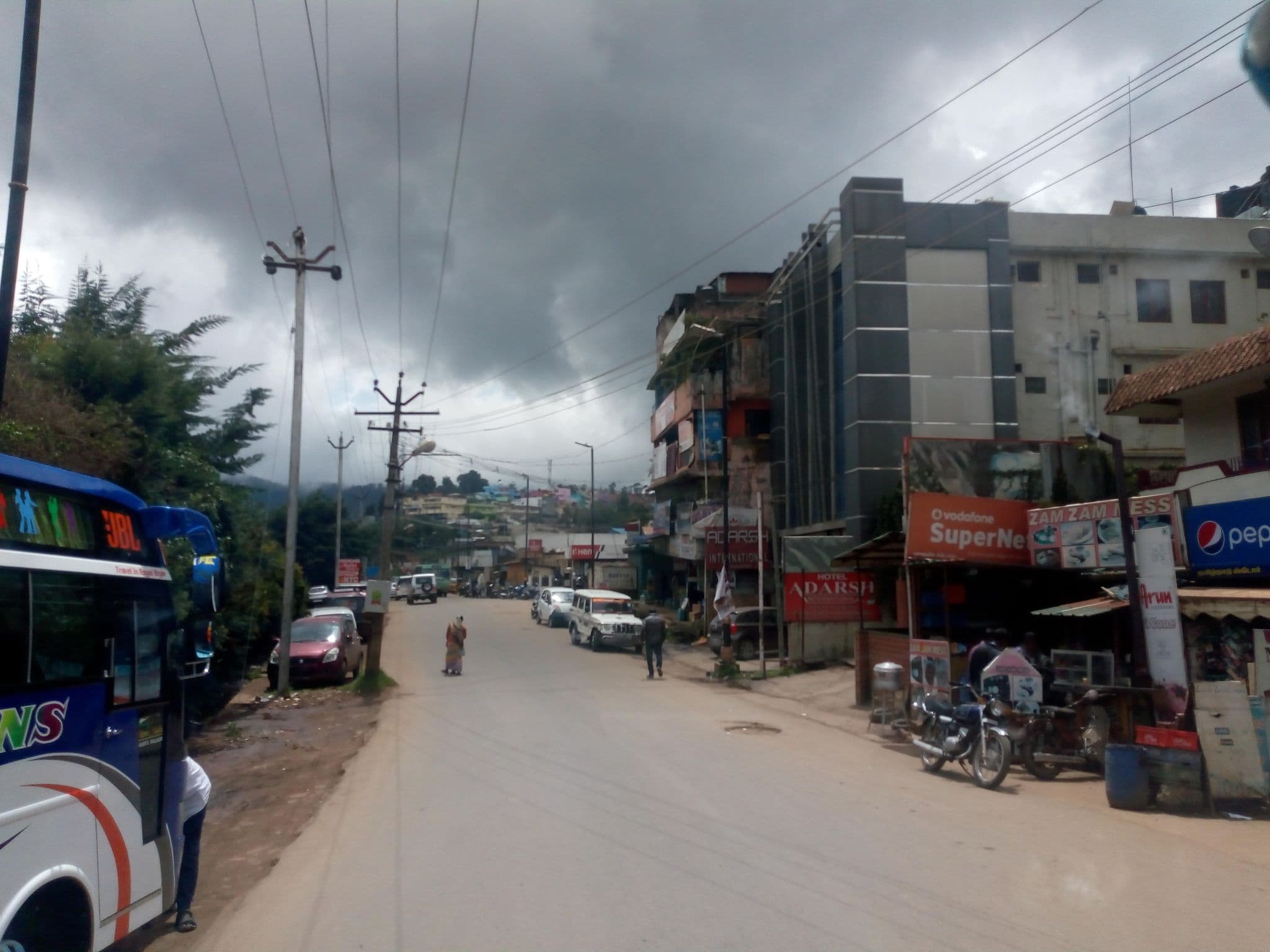 Street view near Diamond, Ooty — © venkanna37 (CC BY-SA · Mapillary)