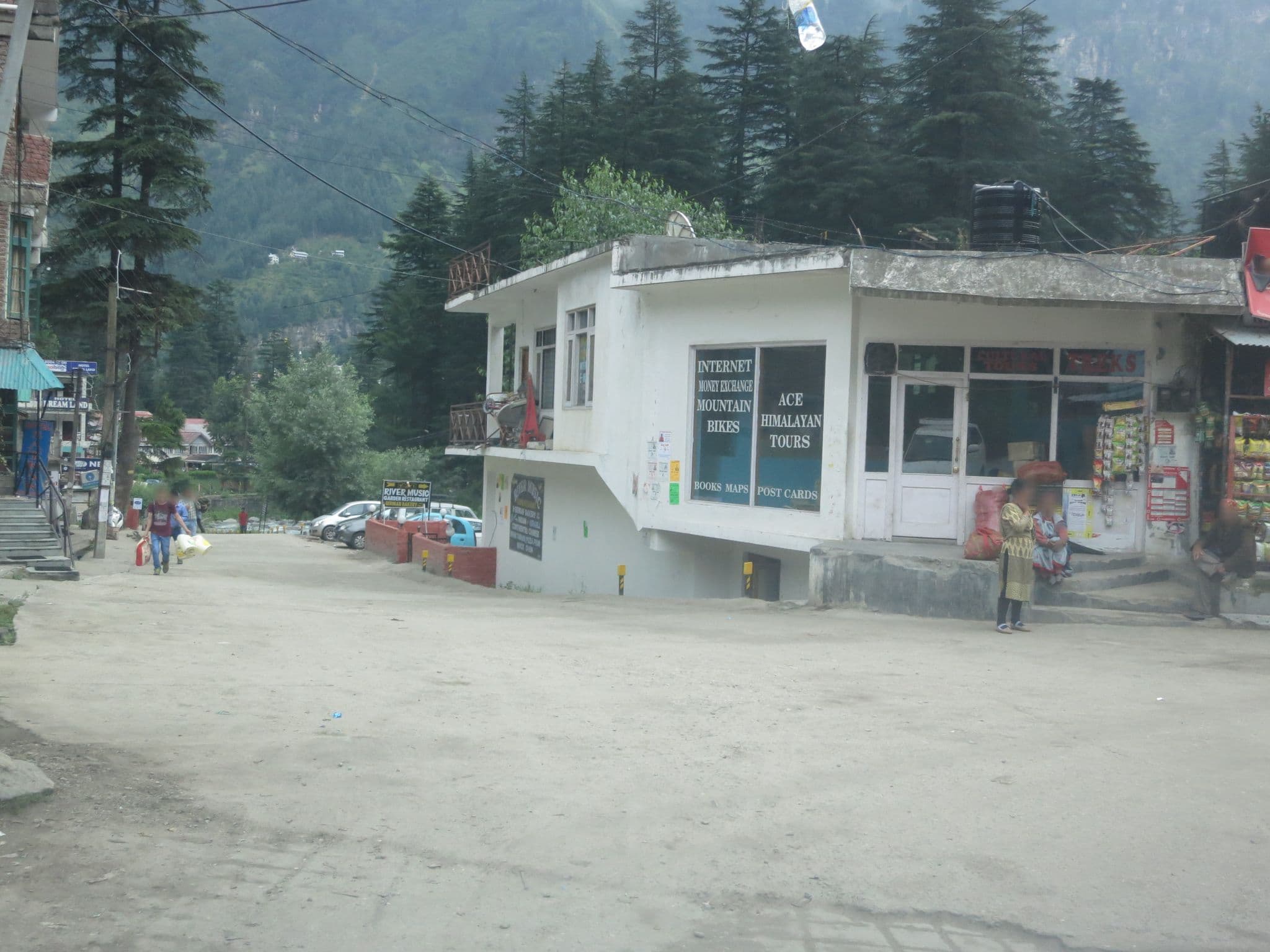 Street view near Satkar Residency, Kulu — © lto (CC BY-SA · Mapillary)