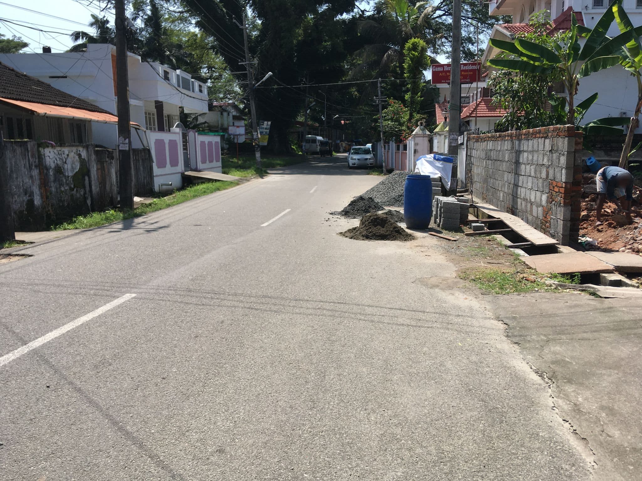 Street view near Gama Heritage Residency, Vypīn