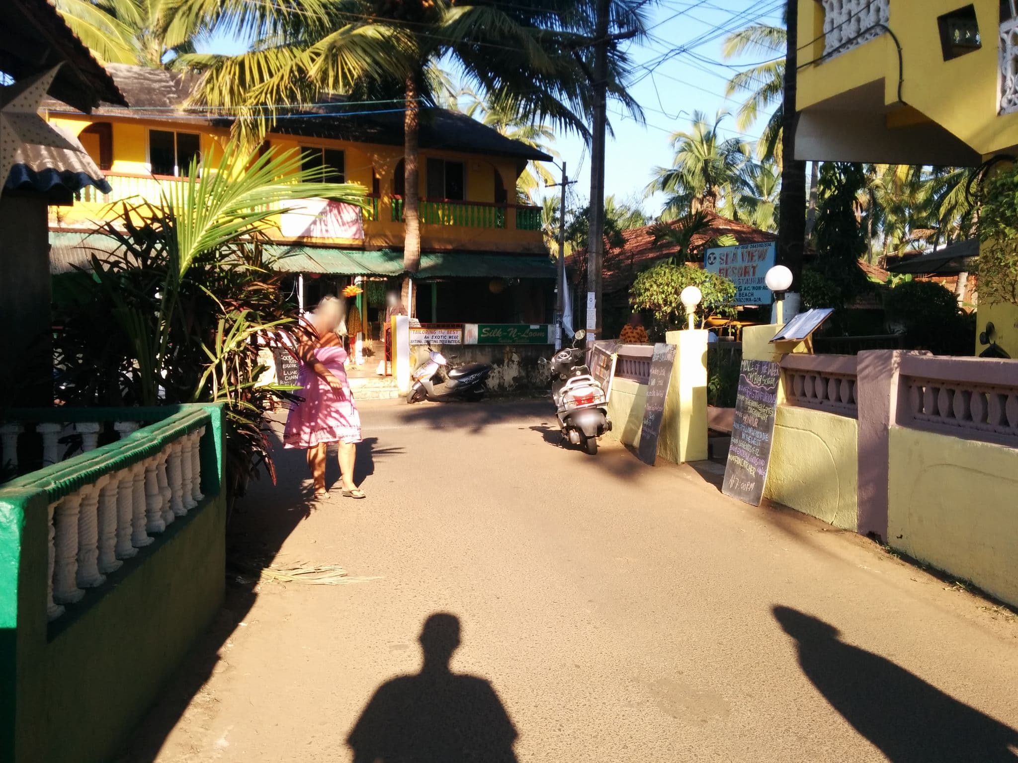 Street view near Saldanha, Canacona — © sashazykov (CC BY-SA · Mapillary)