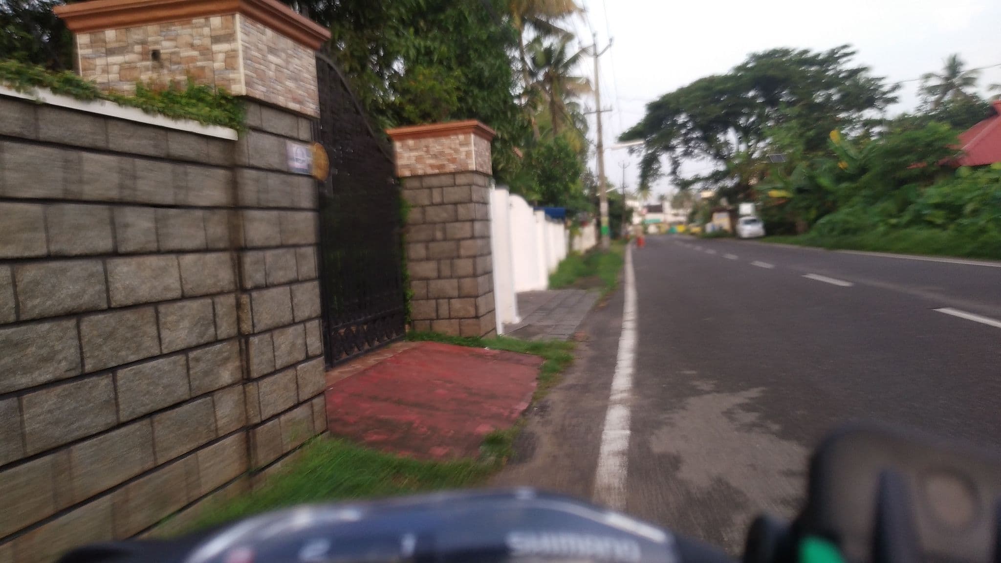 Street view near The Bungalow Heritage Homestay, Vypīn — © jothishbabu (CC BY-SA · Mapillary)