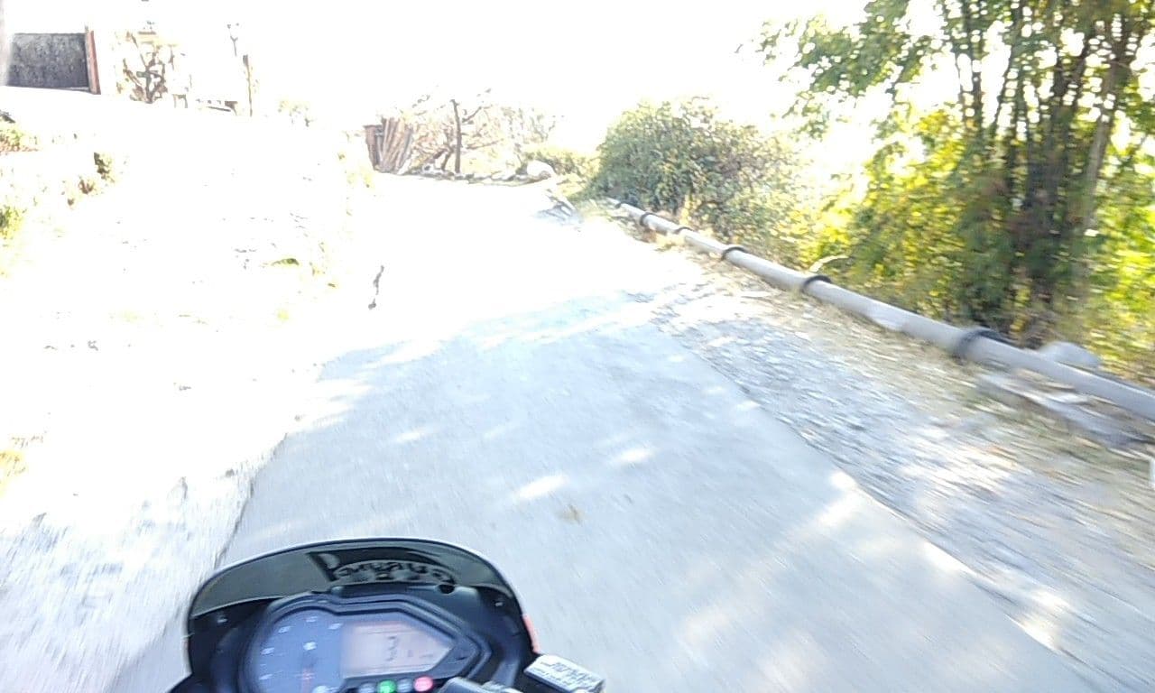 Street view near Idex, Pālampur — © bholekibhasam (CC BY-SA · Mapillary)