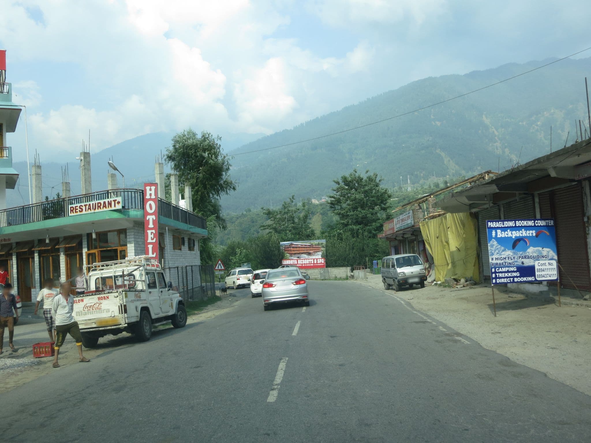 Street view near Shubham, Kulu