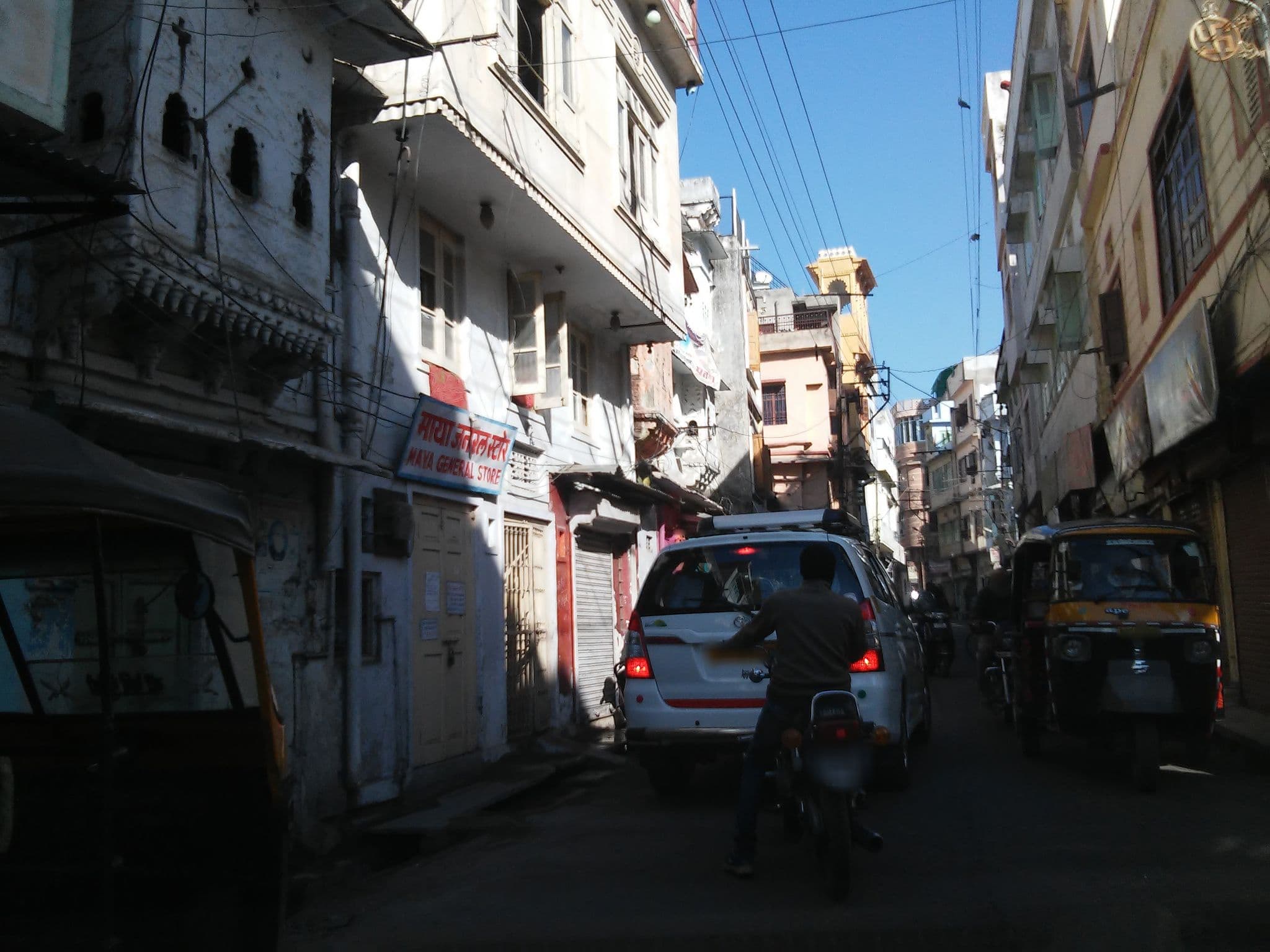 Street view near Pushkar Palace Guest House, Udaipur