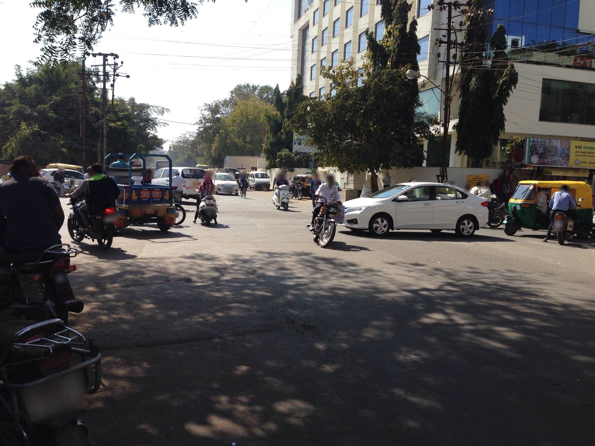 Street view near Hotel Classique, Rājkot — © mungara_durgesh (CC BY-SA · Mapillary)