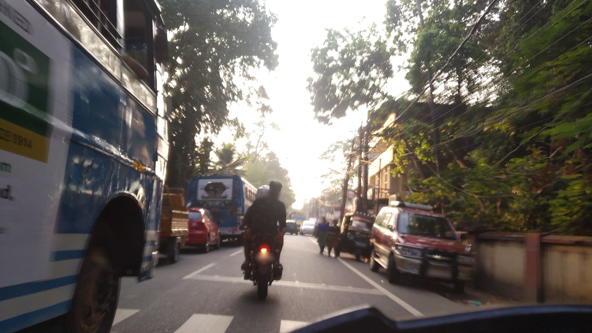 Street view near Public Works Department, Guest House, Parūr — © jothishbabu (CC BY-SA · Mapillary)