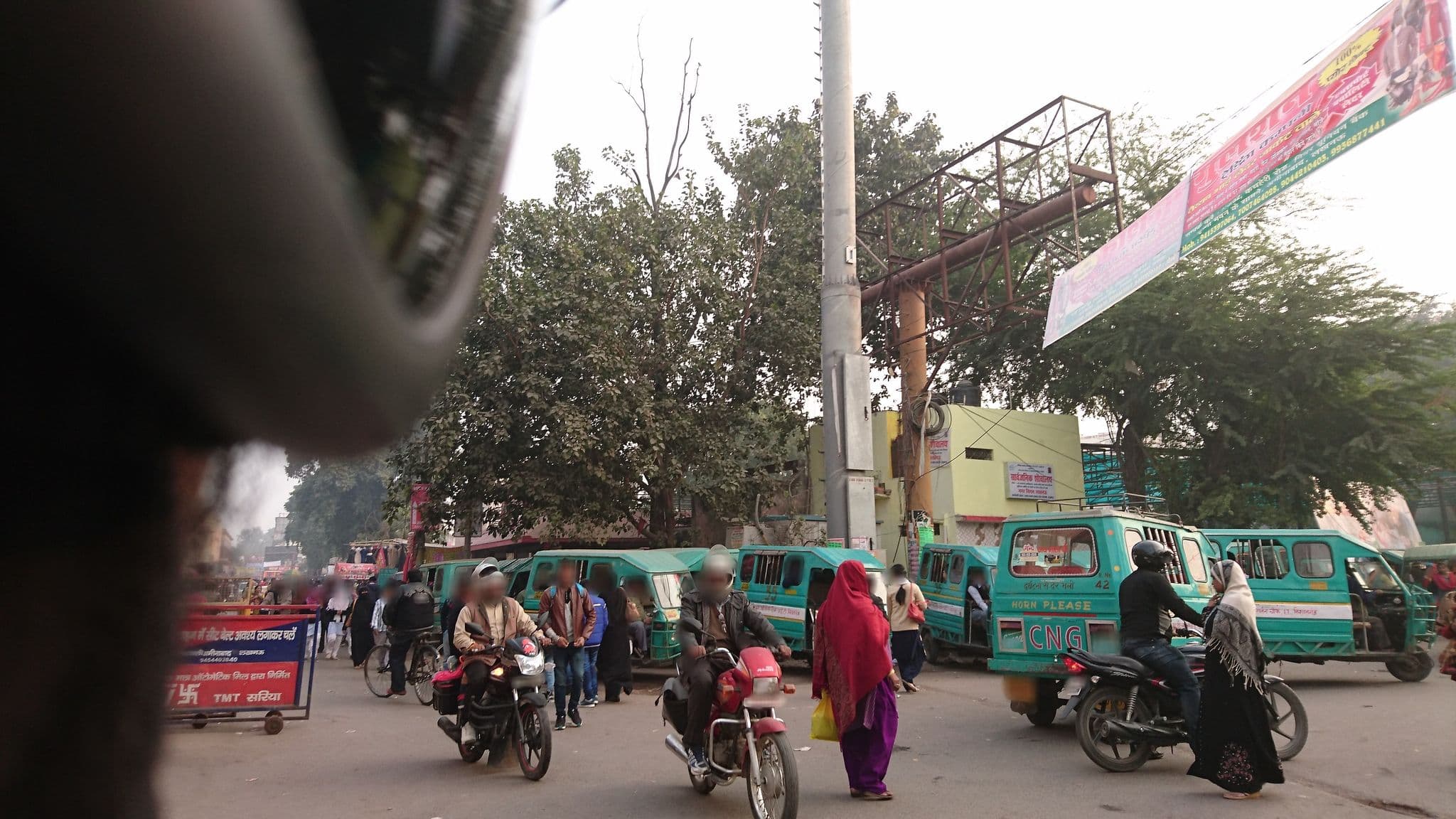 Street view near Central Hotel, Lucknow — © pushpendra (CC BY-SA · Mapillary)