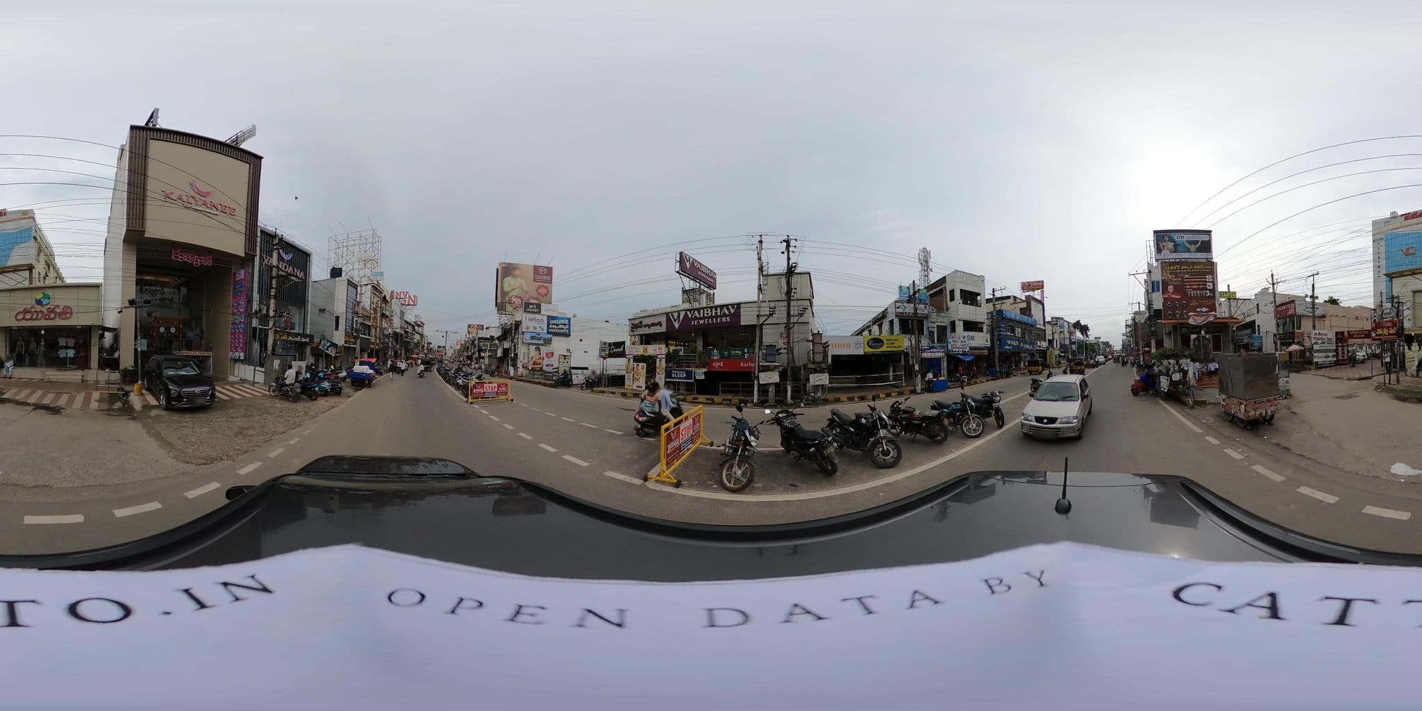 Street view near Vijetha Inn, Srikakulam — © Catto (CC BY-SA · Mapillary)