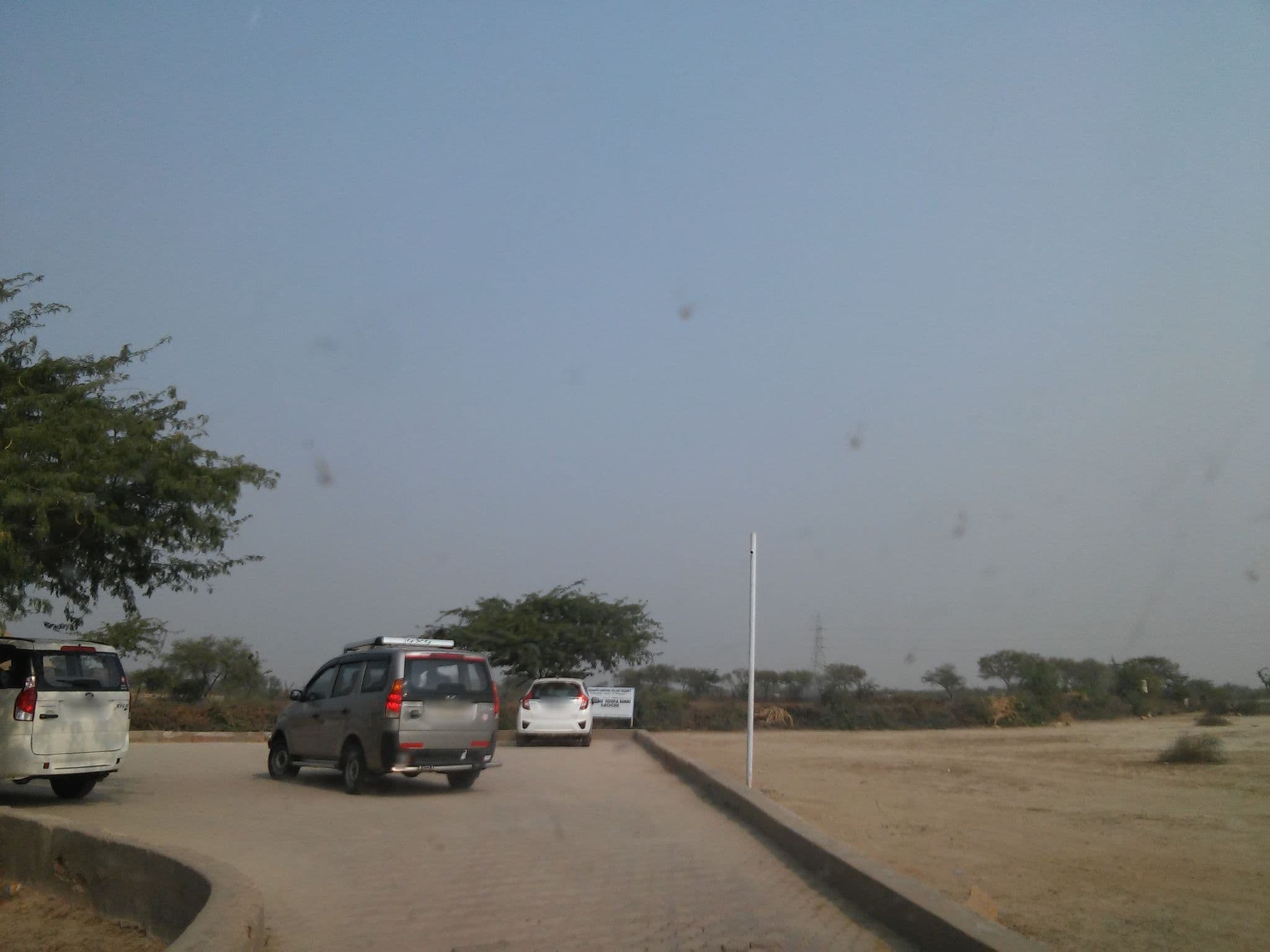 Street view near Shaam-e-Sarhad, Bhuj — © shravan91 (CC BY-SA · Mapillary)