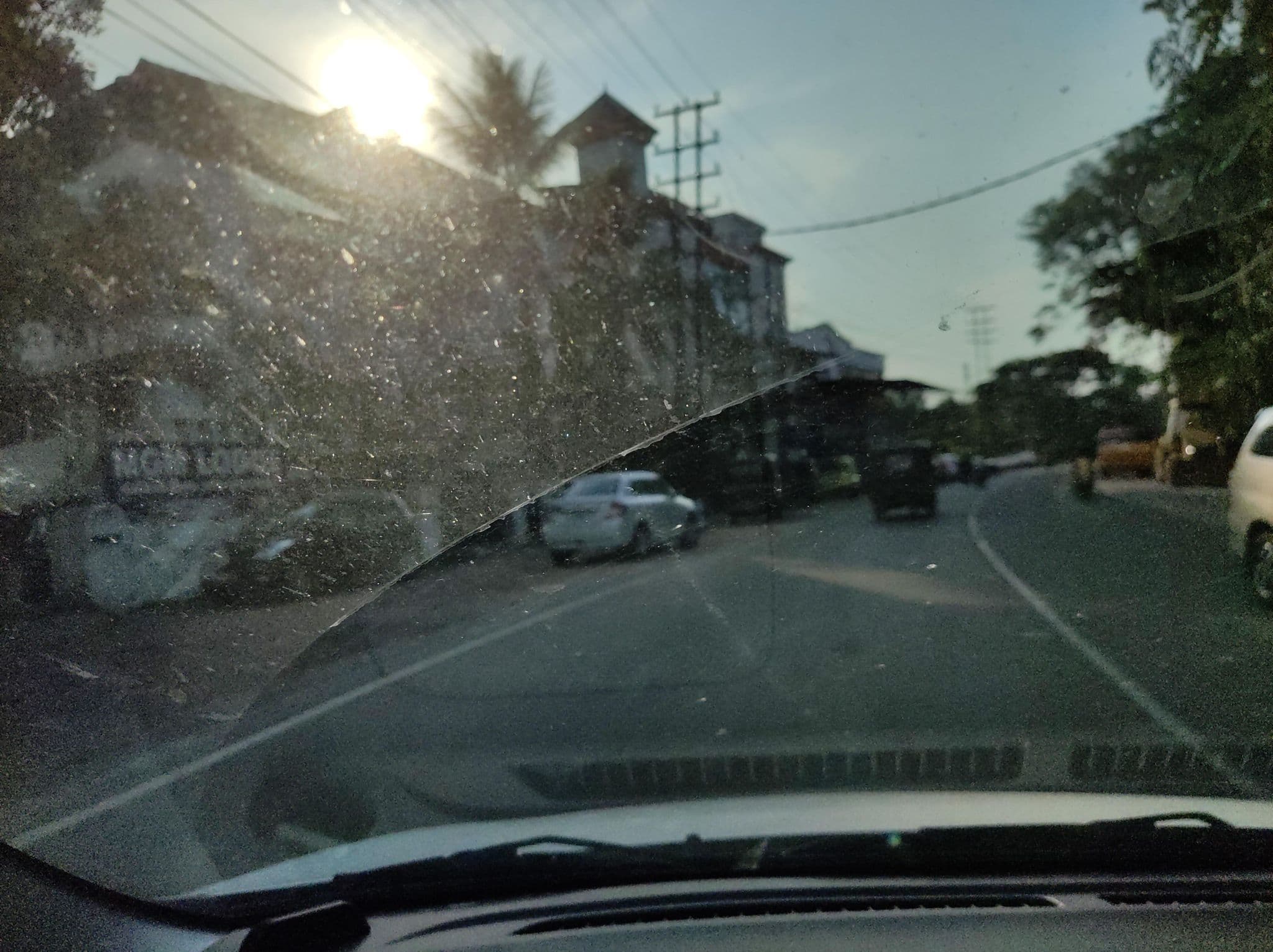 Street view near Hotel Nithya, Perumbaikad — © V15 (CC BY-SA · Mapillary)