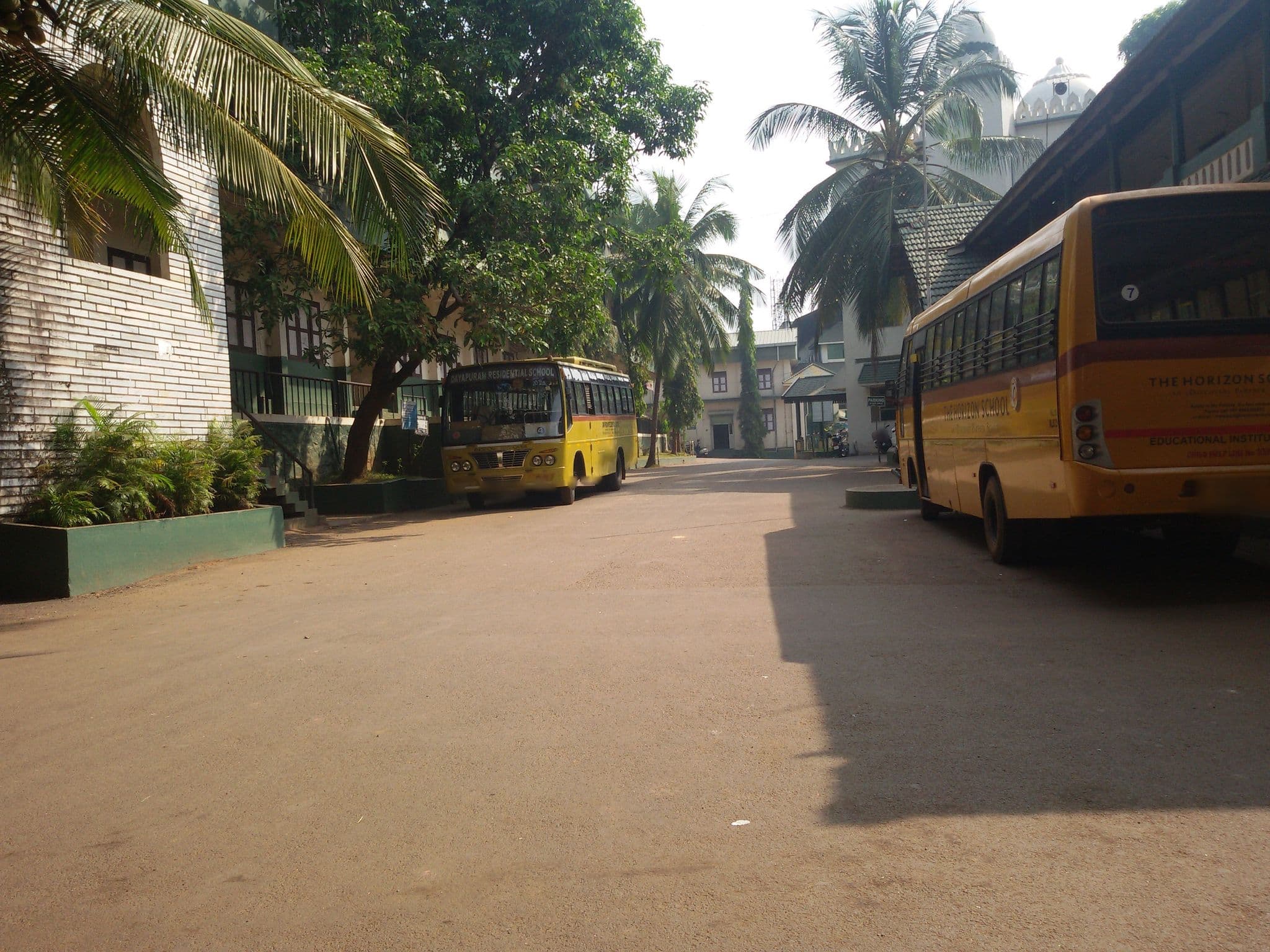 Street view near Jdt Hostel, Kakkodi — © fazilnazer3 (CC BY-SA · Mapillary)
