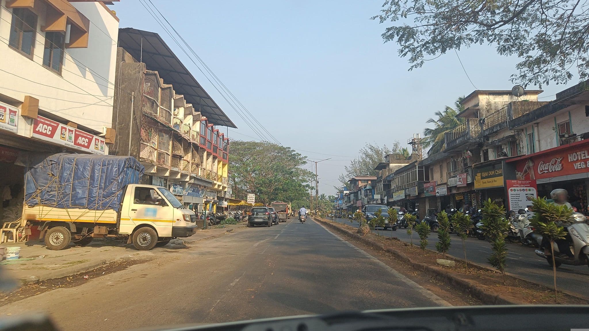 Street view near Apple rosa, Madgaon — © kavyakalyan12 (CC BY-SA · Mapillary)