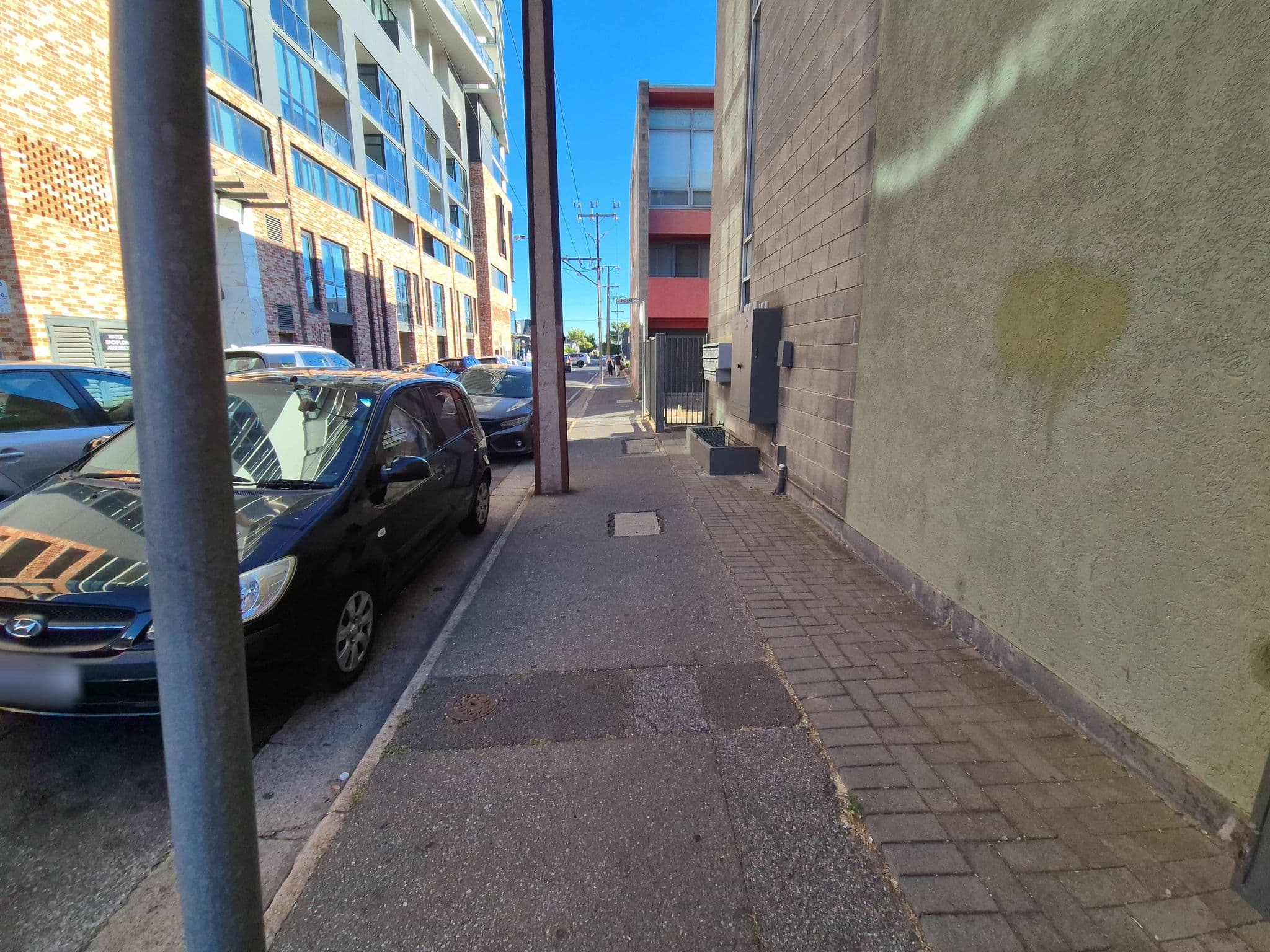 Street view near Avani (North Tower), Adelaide — © 889248032621297 (CC BY-SA · Mapillary)