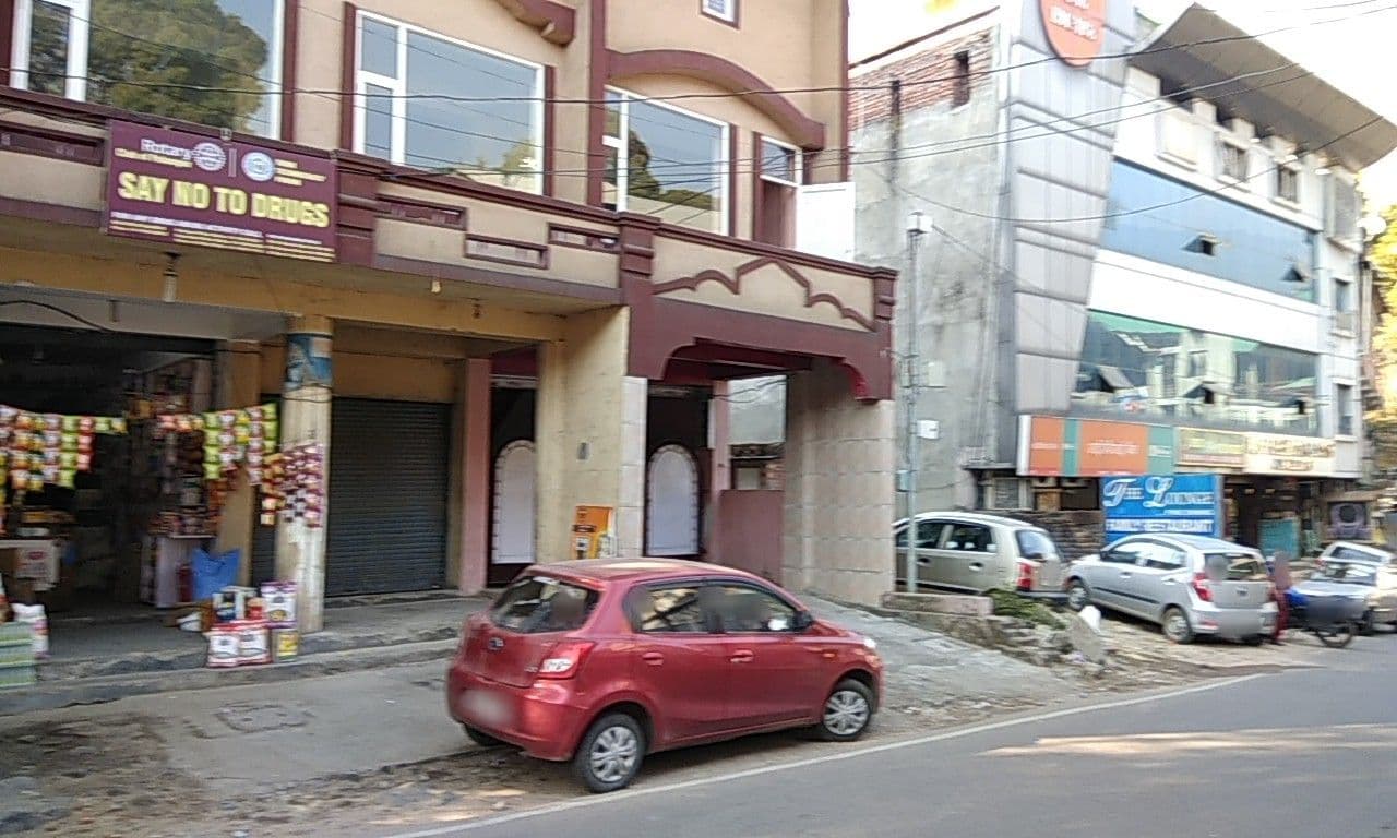 Street view near Hotel Surbhi, Pālampur — © bholekibhasam (CC BY-SA · Mapillary)