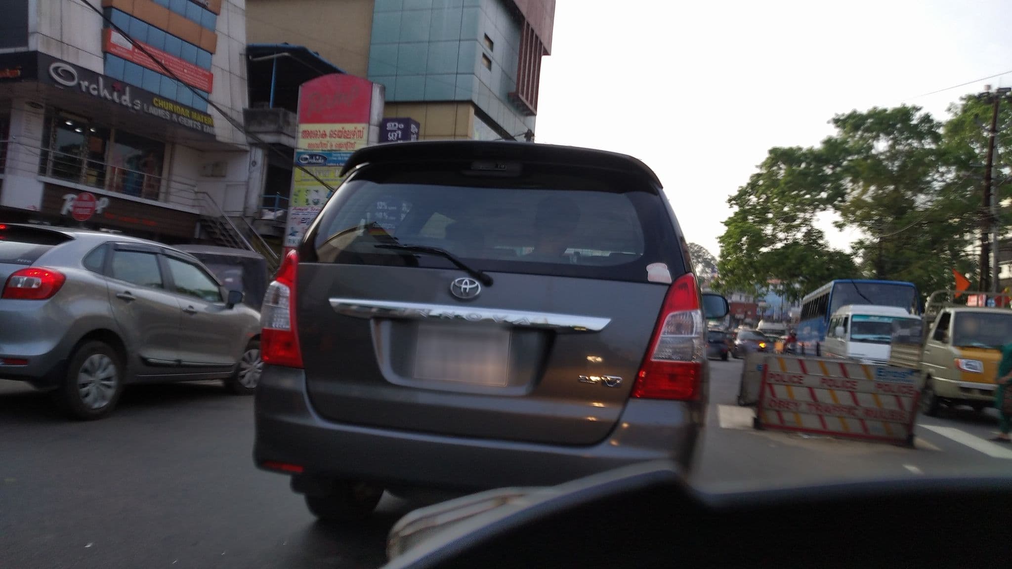Street view near Daivasahayam, Erāttupetta — © jothishbabu (CC BY-SA · Mapillary)