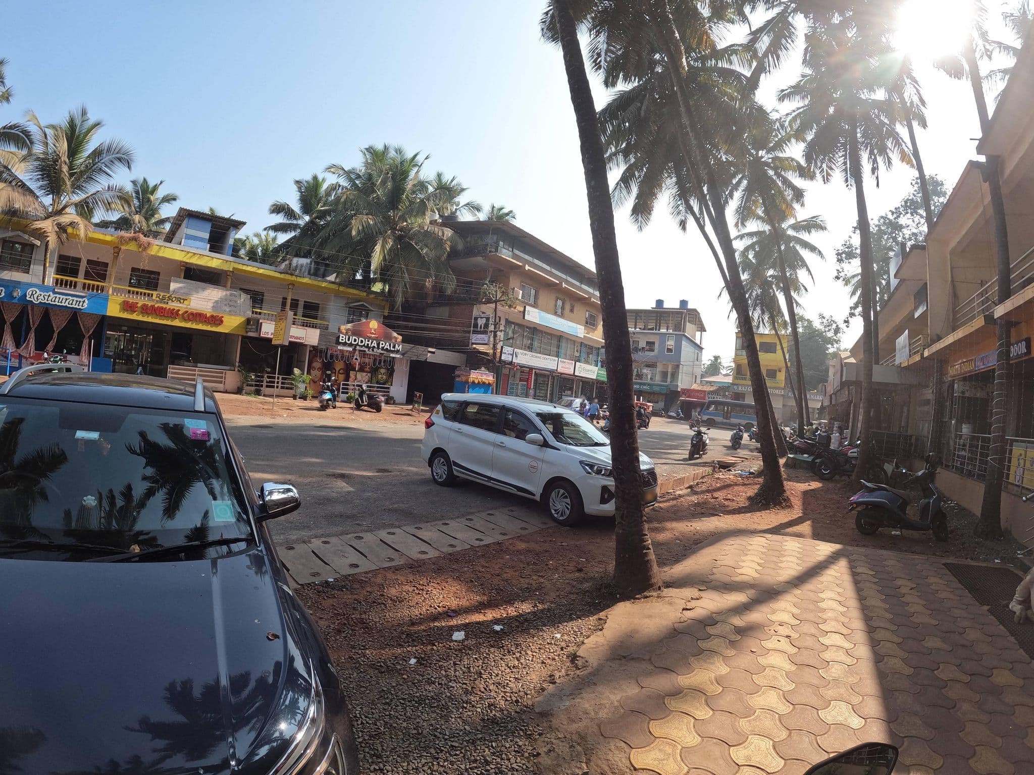 Street view near Morjim Retreat, Morjim — © lucomsky (CC BY-SA · Mapillary)