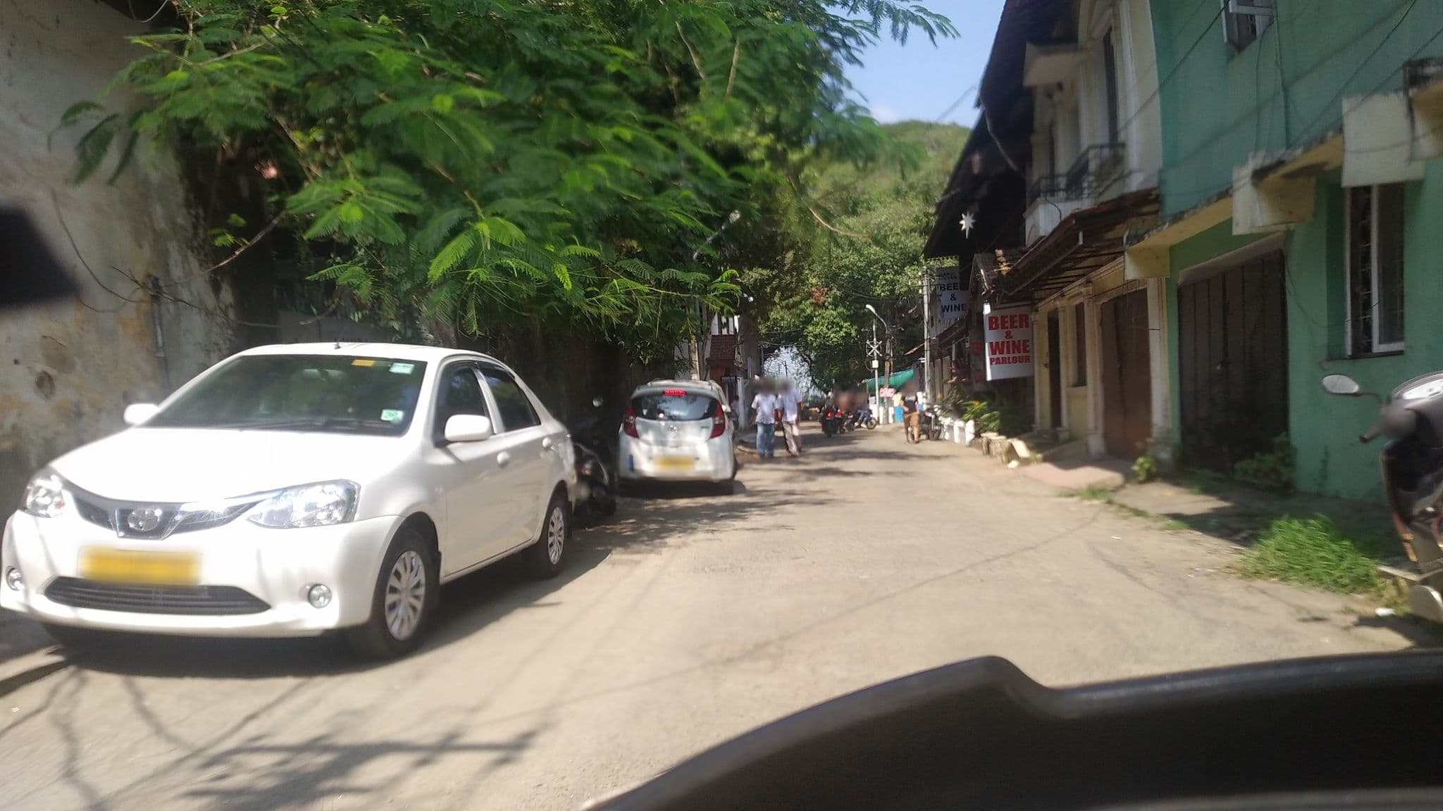Street view near XL Homestay, Vypīn