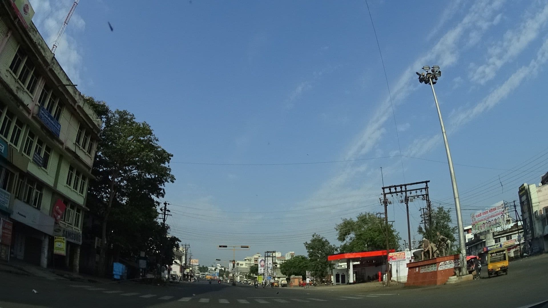 Street view near Lodge, Jabalpur — © geohacker (CC BY-SA · Mapillary)