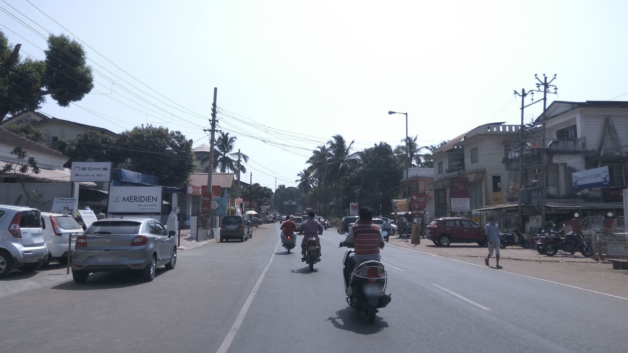 Street view near Resort De tio Camino, Calangute — © natarajakaveeti (CC BY-SA · Mapillary)