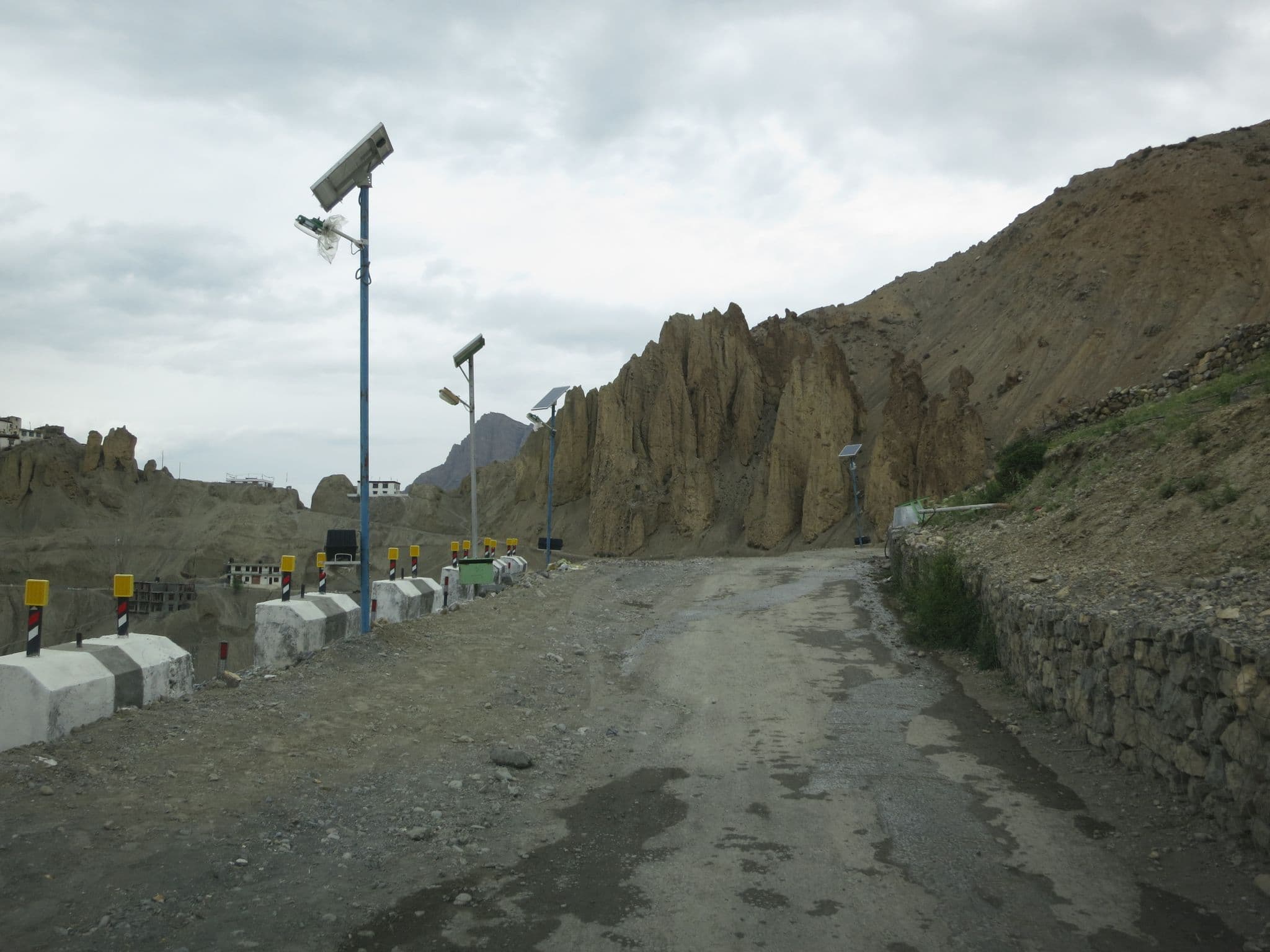 Street view near Dhankar Monastery Guest House, Sarāhan — © lto (CC BY-SA · Mapillary)